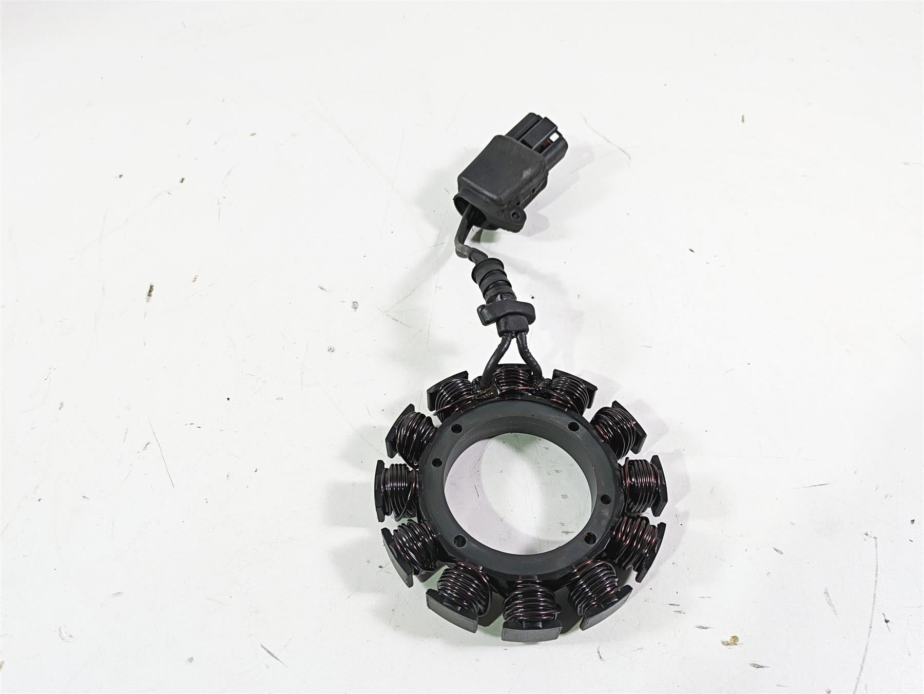 2003 Harley Dyna FXDL Low Rider 100TH Alternator Generator Stator 29951-99A {{ shop.shopifyCountryName }} - Mototech271