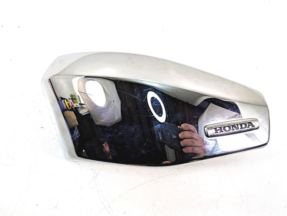2006 Honda V-Twin VTX1300 R Right Side Chrome Cover Fairing Panel 83520-MEA-670 {{ shop.shopifyCountryName }} - Mototech271