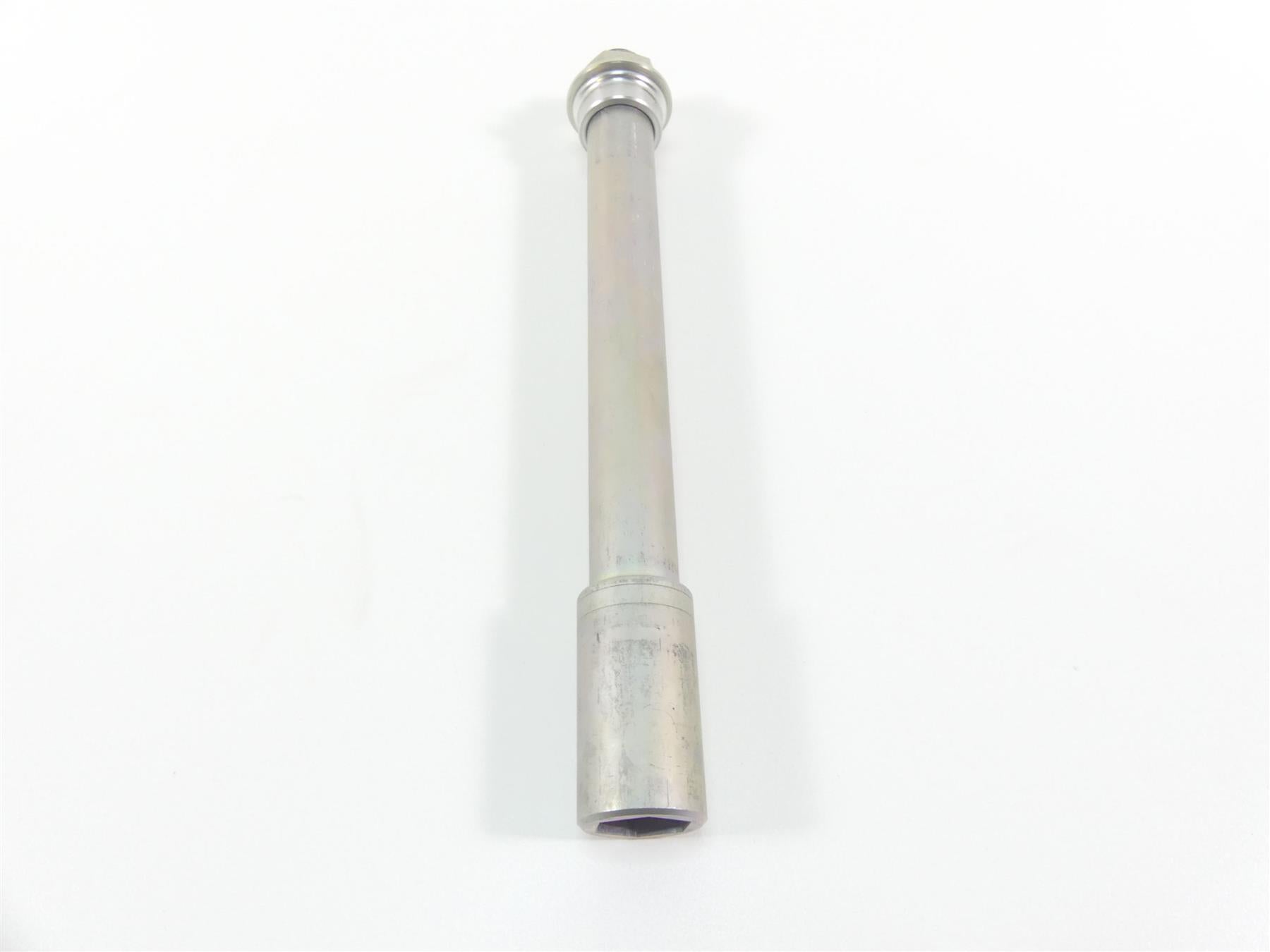 2022 Suzuki GSXR750 Straight Front Axle Wheel Spindle 22mm 54711-14J00 {{ shop.shopifyCountryName }} - Mototech271