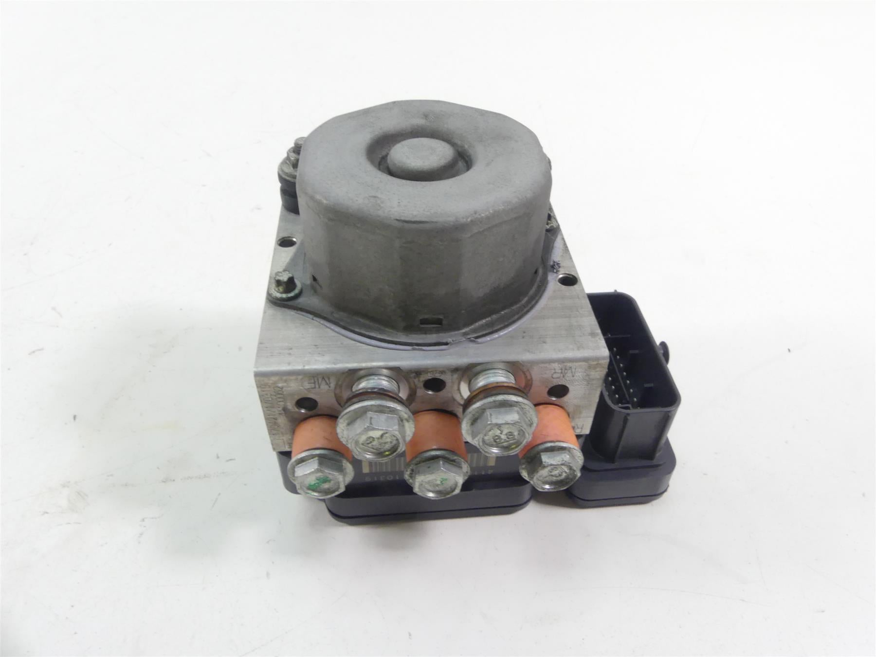 2017 Harley Touring FLHTKL Electra Glide Abs Brake Pump Unit Module 41100046