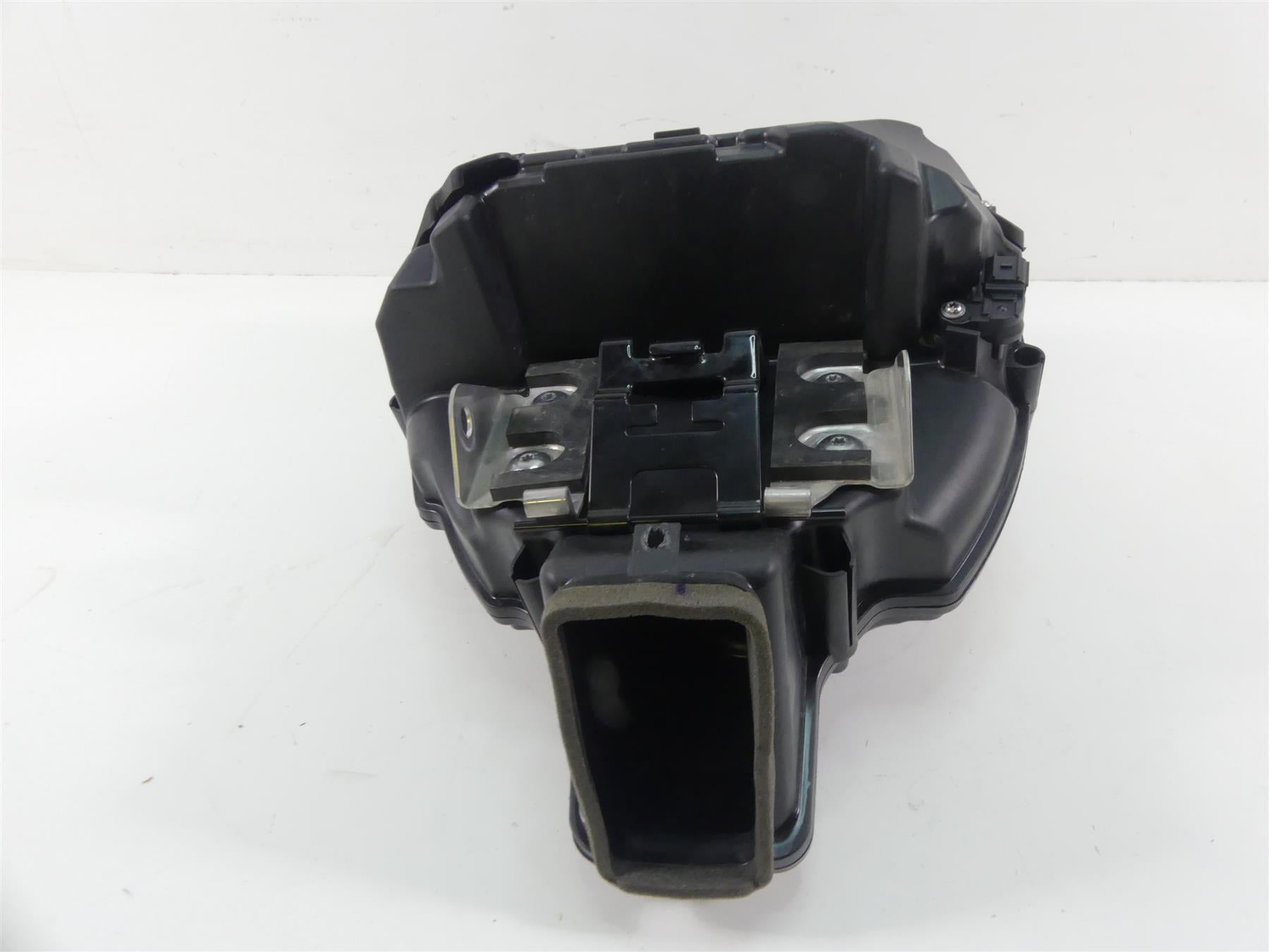 2020 Triumph Speed Triple RS 1050 Air Box Cleaner Breather Filter Set T2205575 {{ shop.shopifyCountryName }} - Mototech271