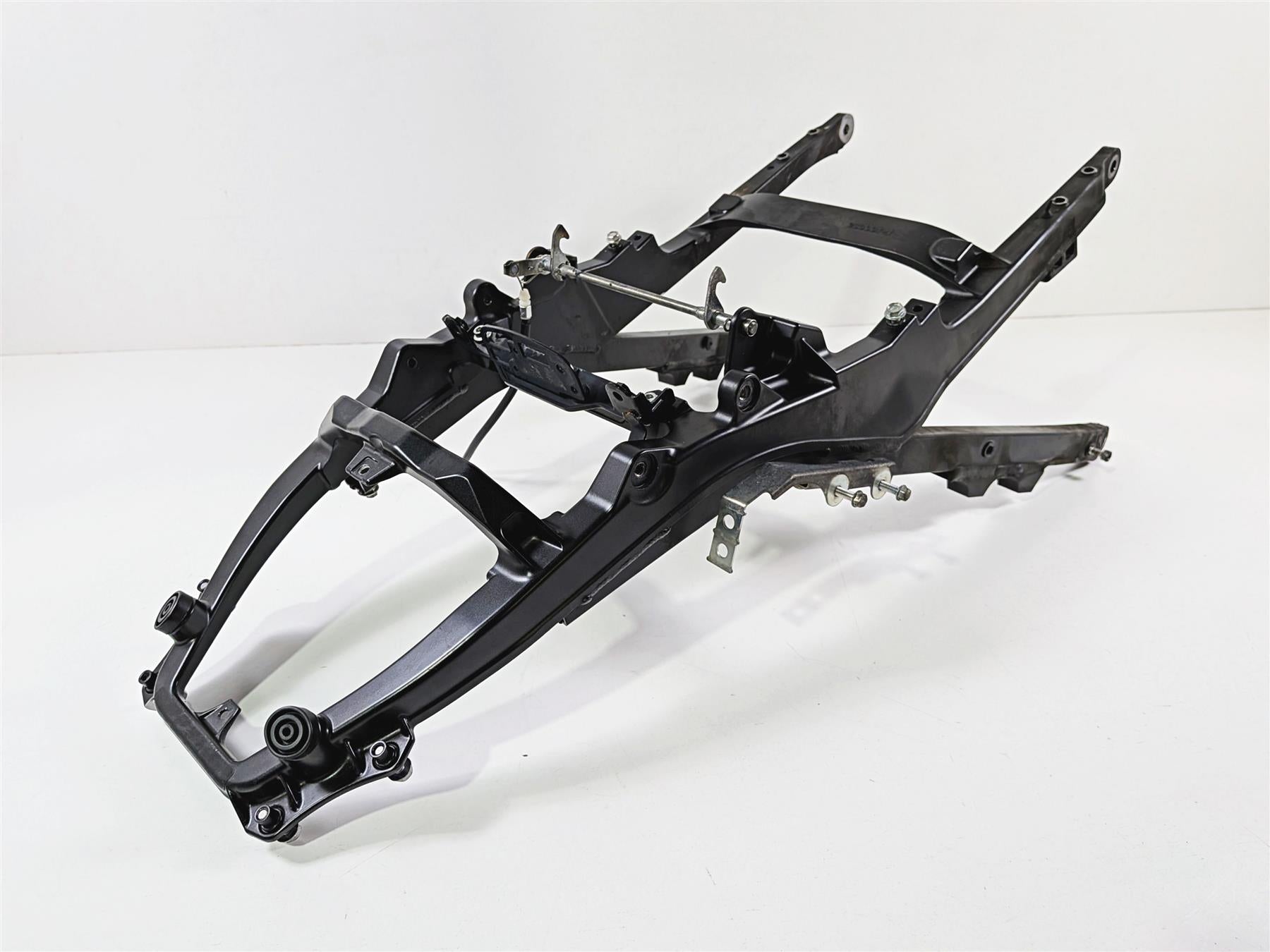 2009 Yamaha VMX17 V-Max 1700 Subframe Sub Frame Chassis - Read 2S3-21190-00-00-Mototech271