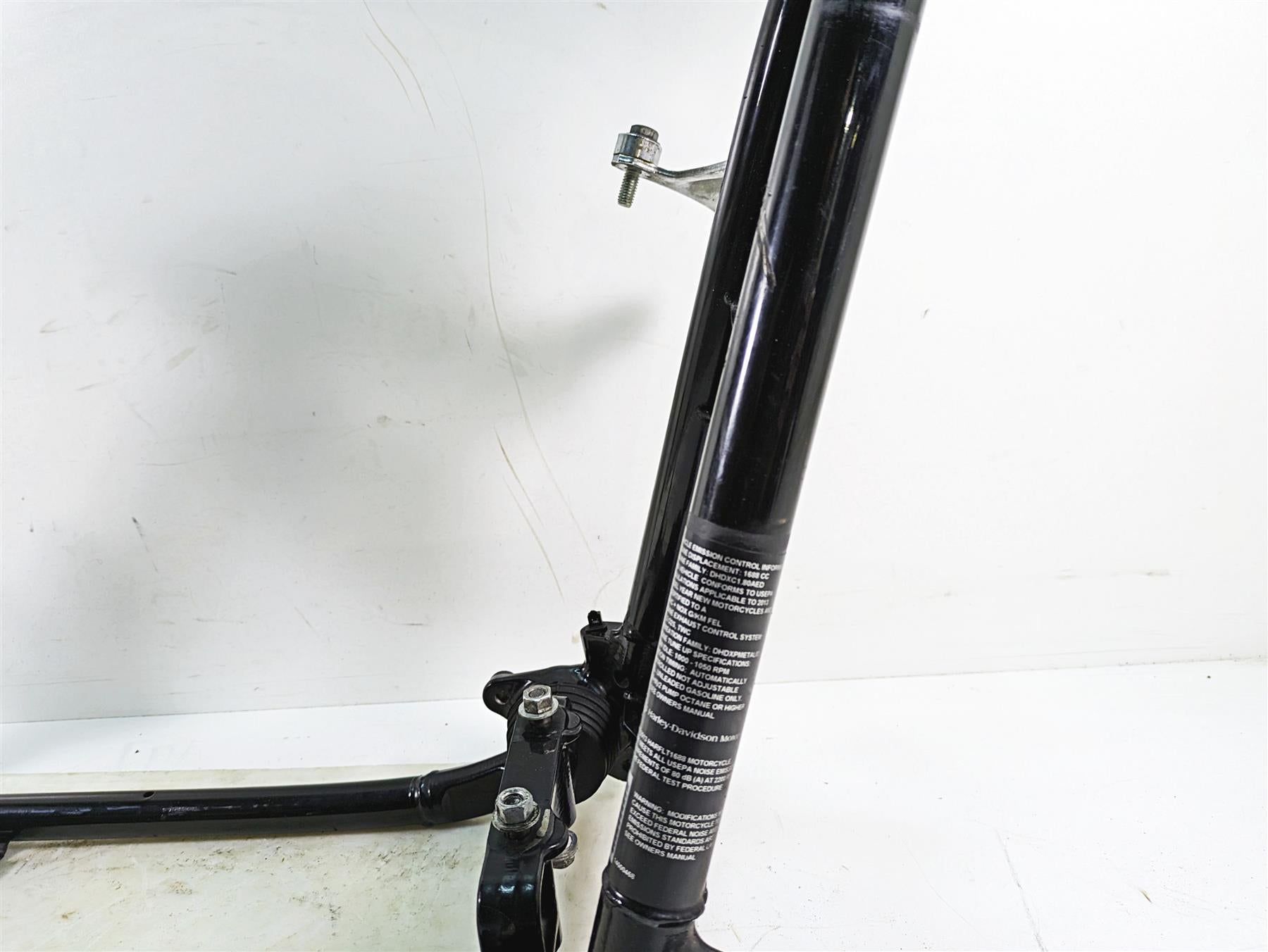 2013 Harley Touring FLHX Street Glide Bent Main Frame Chassis With Salvage Texas Title 47900-11BHP {{ shop.shopifyCountryName }} - Mototech271