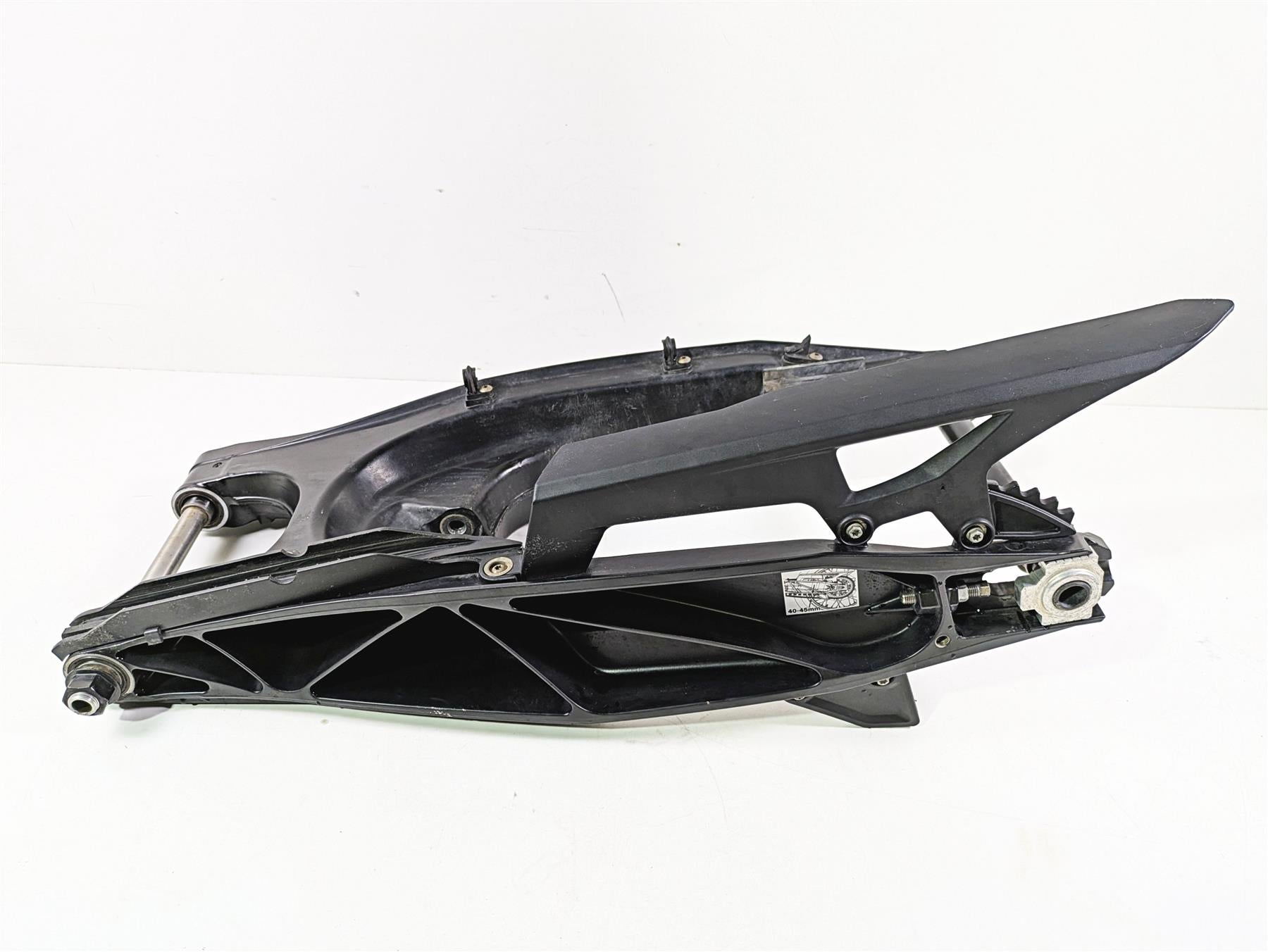 2020 KTM 1290 Super Adventure R Swingarm & Axle & Pivot Bolt 6040403004433 {{ shop.shopifyCountryName }} - Mototech271