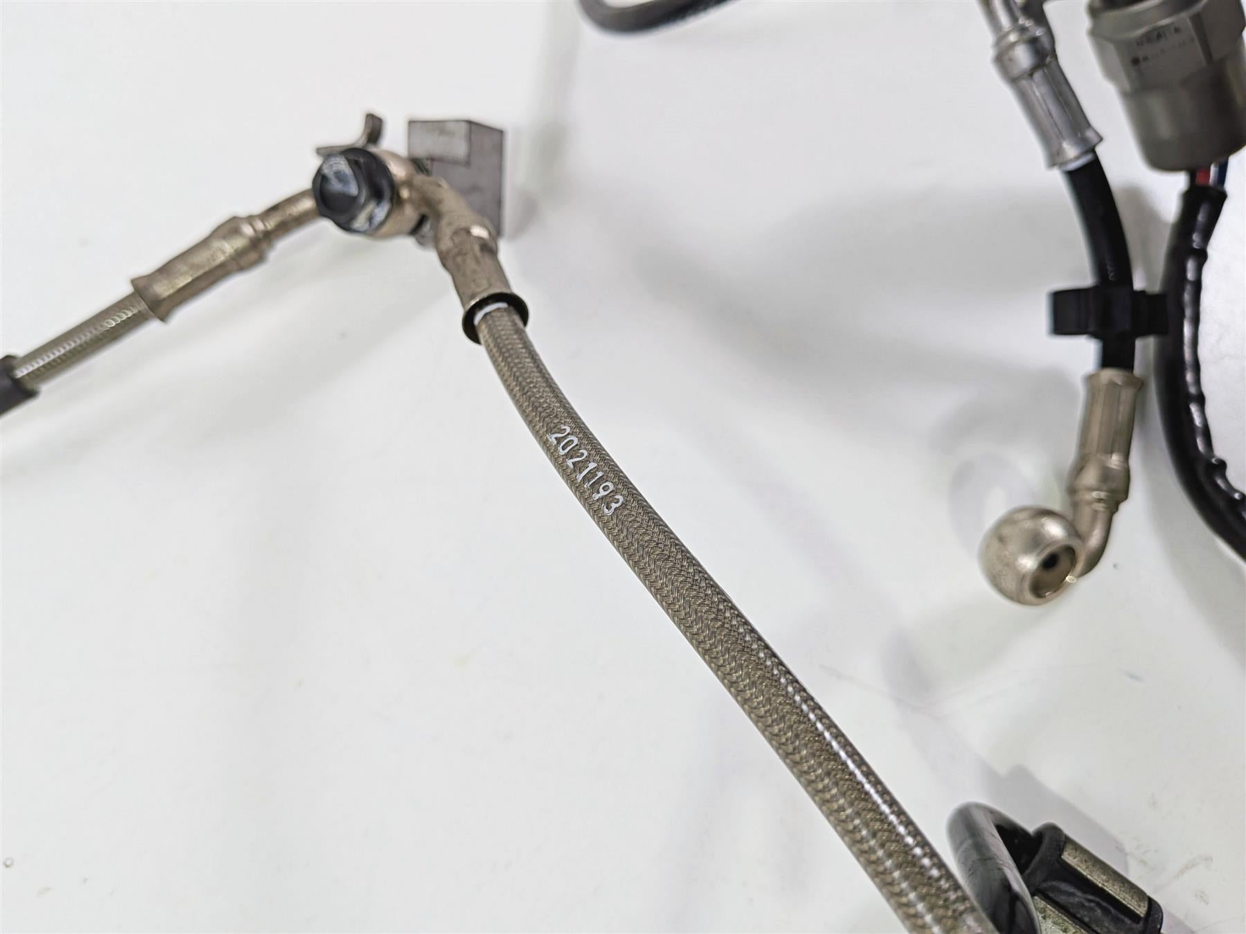 2019 Triumph Speed Triple RS 1050 Front & Rear Abs Brake Lines T2021193 T2026072 {{ shop.shopifyCountryName }} - Mototech271