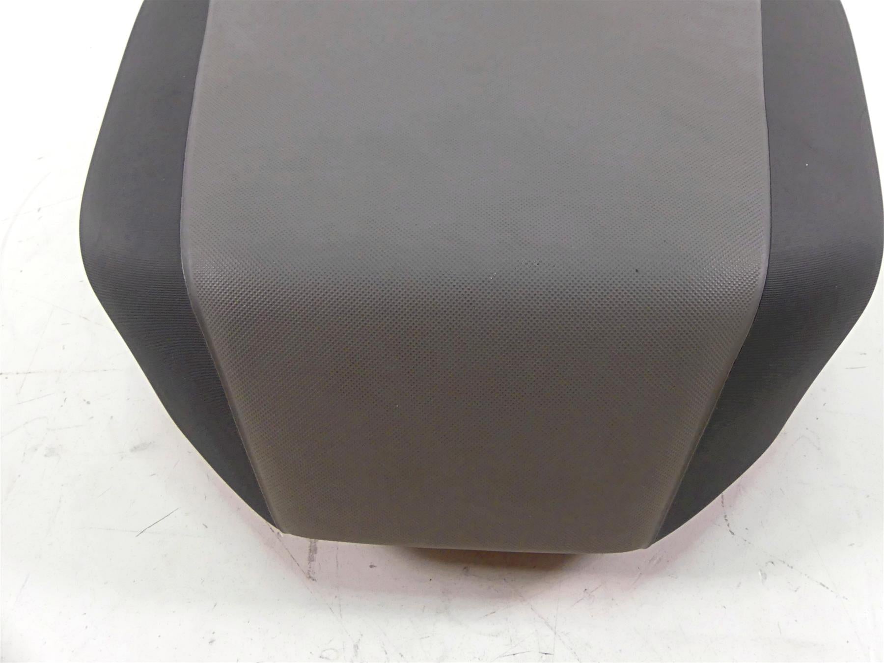 2016 BMW R1200GS Adv K51 Rear Seat Saddle Unheated 8540918 {{ shop.shopifyCountryName }} - Mototech271