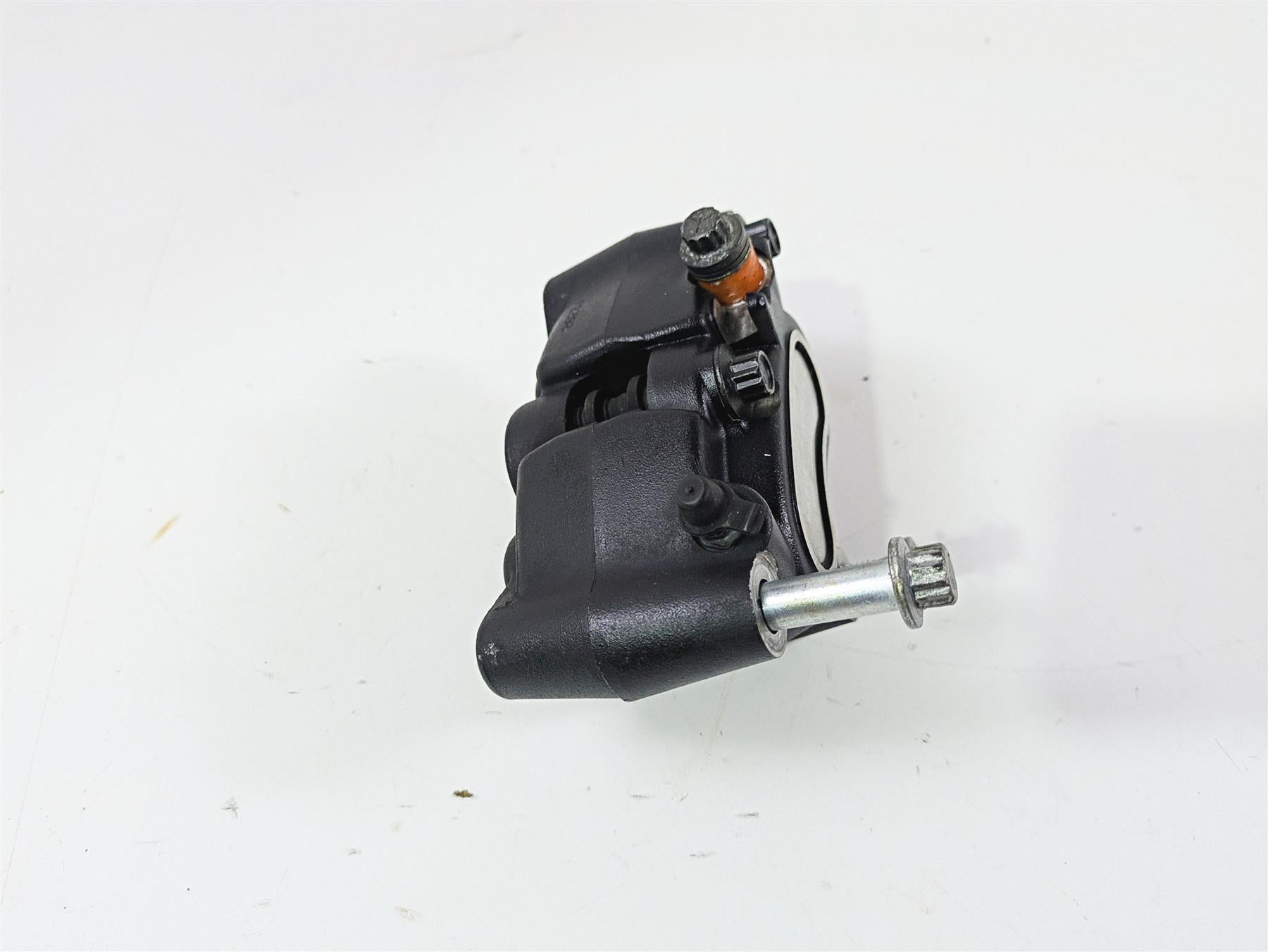 2014 Harley FLS Softail Slim Front Brake Caliper 46356-11 {{ shop.shopifyCountryName }} - Mototech271