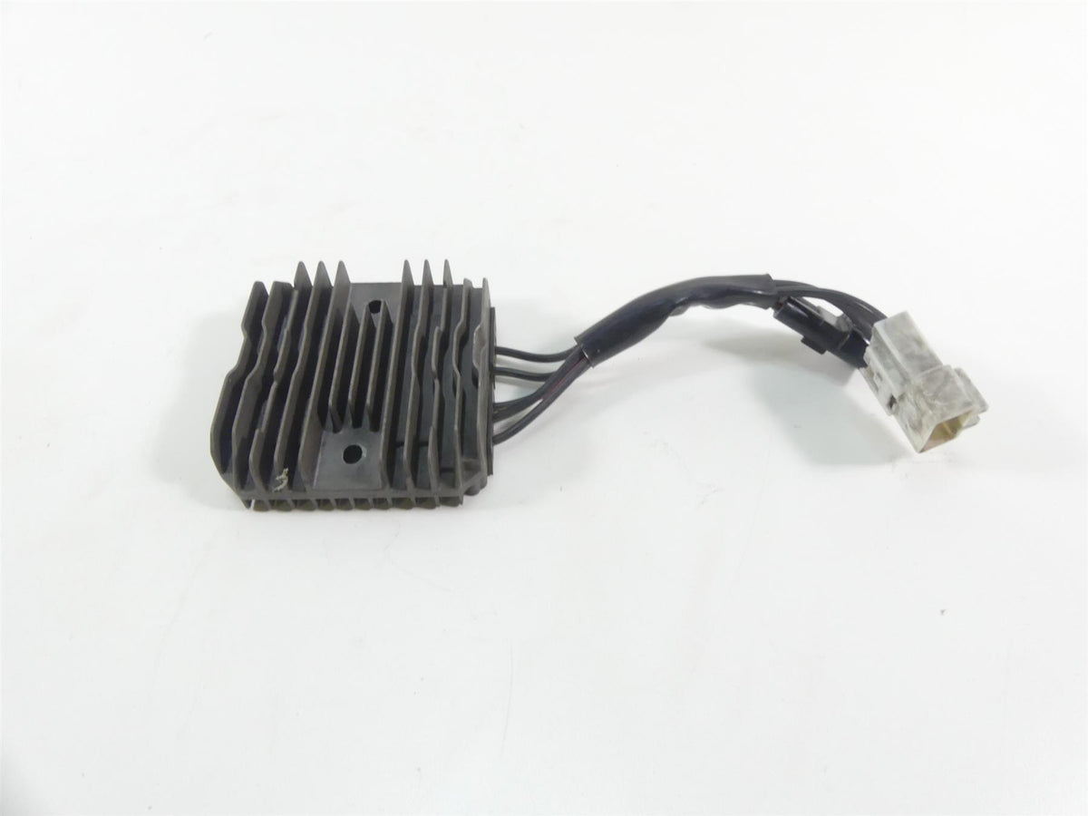 2007 Suzuki M109R VZR1800 Boulevard Rectifier Voltage Regulator 32800-10G20 {{ shop.shopifyCountryName }} - Mototech271