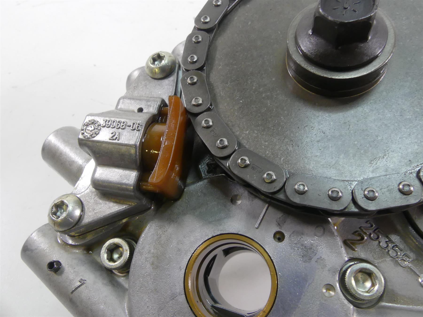 2009 Harley FXDL Dyna Low Rider Cam Shaft Mount Oil Pump Set 25358-06 24608-07A {{ shop.shopifyCountryName }} - Mototech271