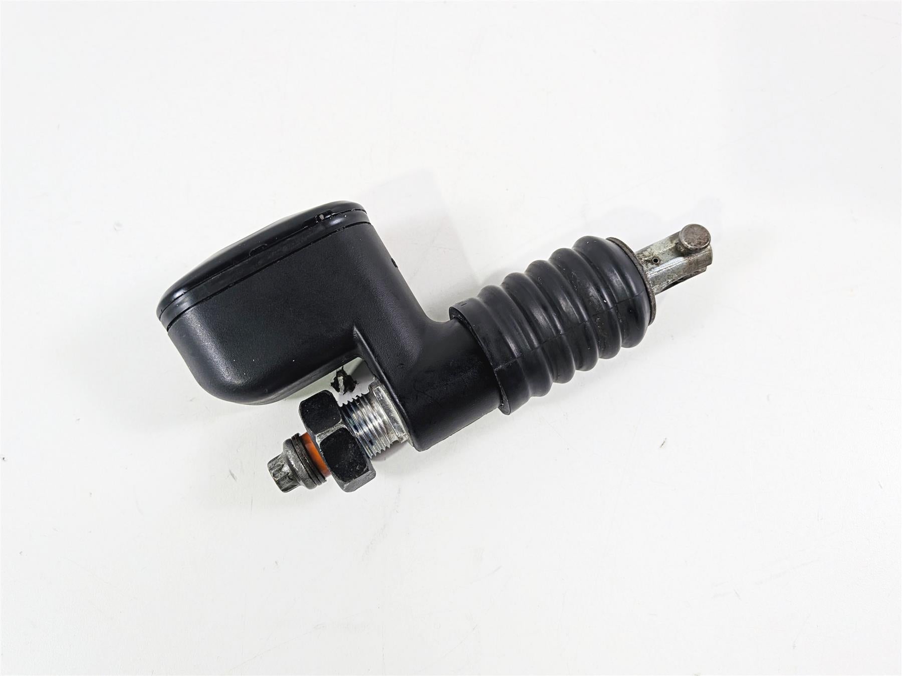 2000 Harley Touring FLHRCI Road King Rear Brake Master Cylinder 41755-99F {{ shop.shopifyCountryName }} - Mototech271