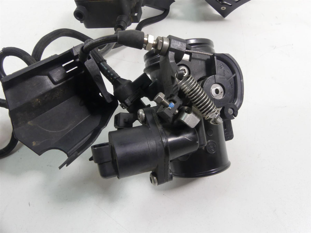 2013 BMW R1200GS K255 Adventure Bing Throttle Body Set & Cables 13547705240 {{ shop.shopifyCountryName }} - Mototech271