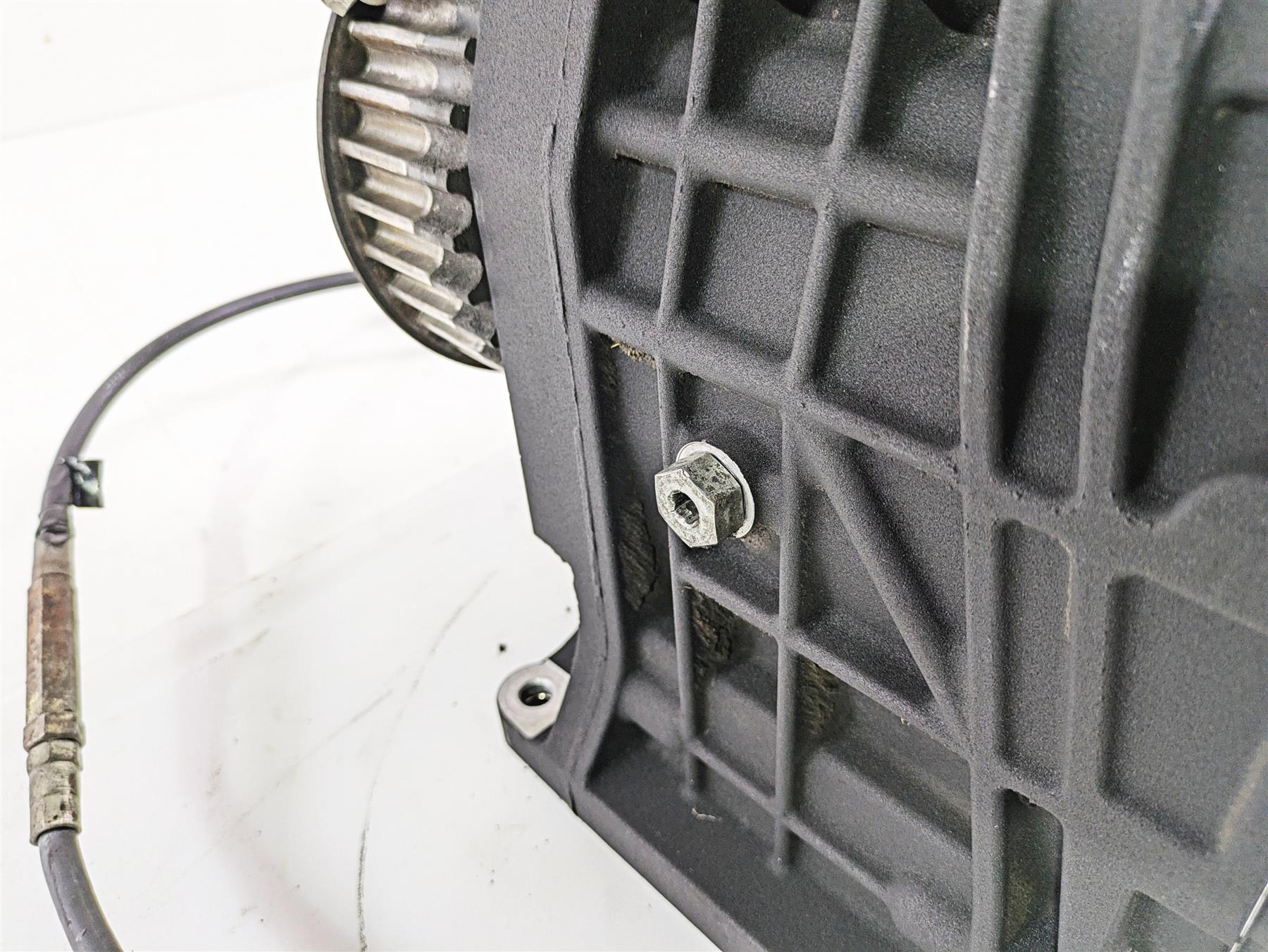 2004 Harley FLSTCI Softail Heritage Transmission Gear Box 5 Speed 33006-04 {{ shop.shopifyCountryName }} - Mototech271