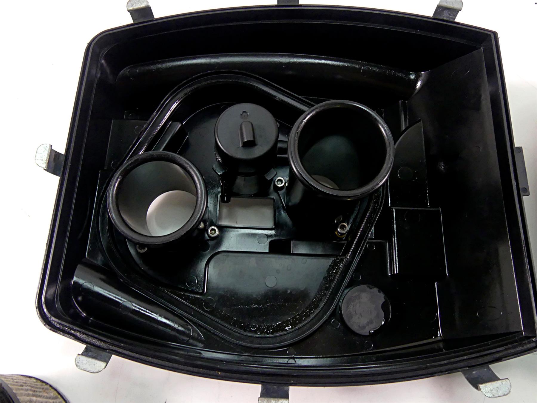 2015 Harley VRSCF Muscle V-Rod Air Box Cleaner Breather Filter Set 29435-05A {{ shop.shopifyCountryName }} - Mototech271