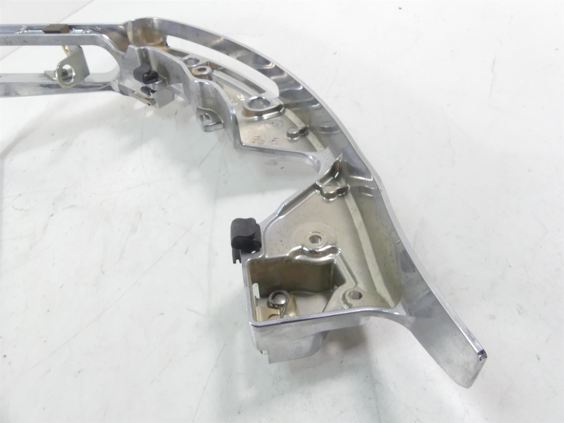 2014 Harley Touring FLHX Street Glide Left Rear Saddlebag Support Stay 90200503 {{ shop.shopifyCountryName }} - Mototech271