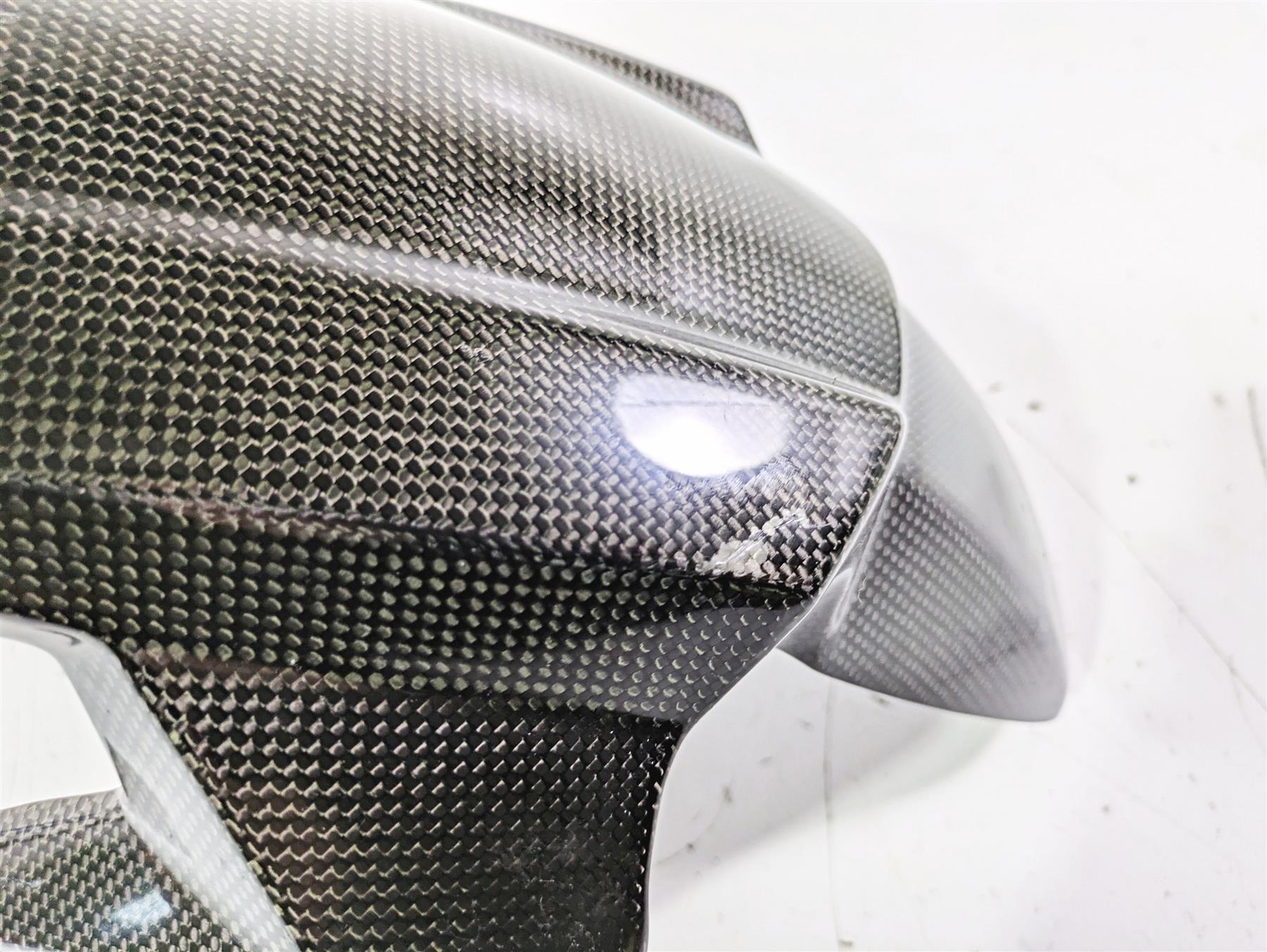2019 Triumph Speed Triple RS 1050 Front Carbon Fiber Fender READ T2306626 {{ shop.shopifyCountryName }} - Mototech271