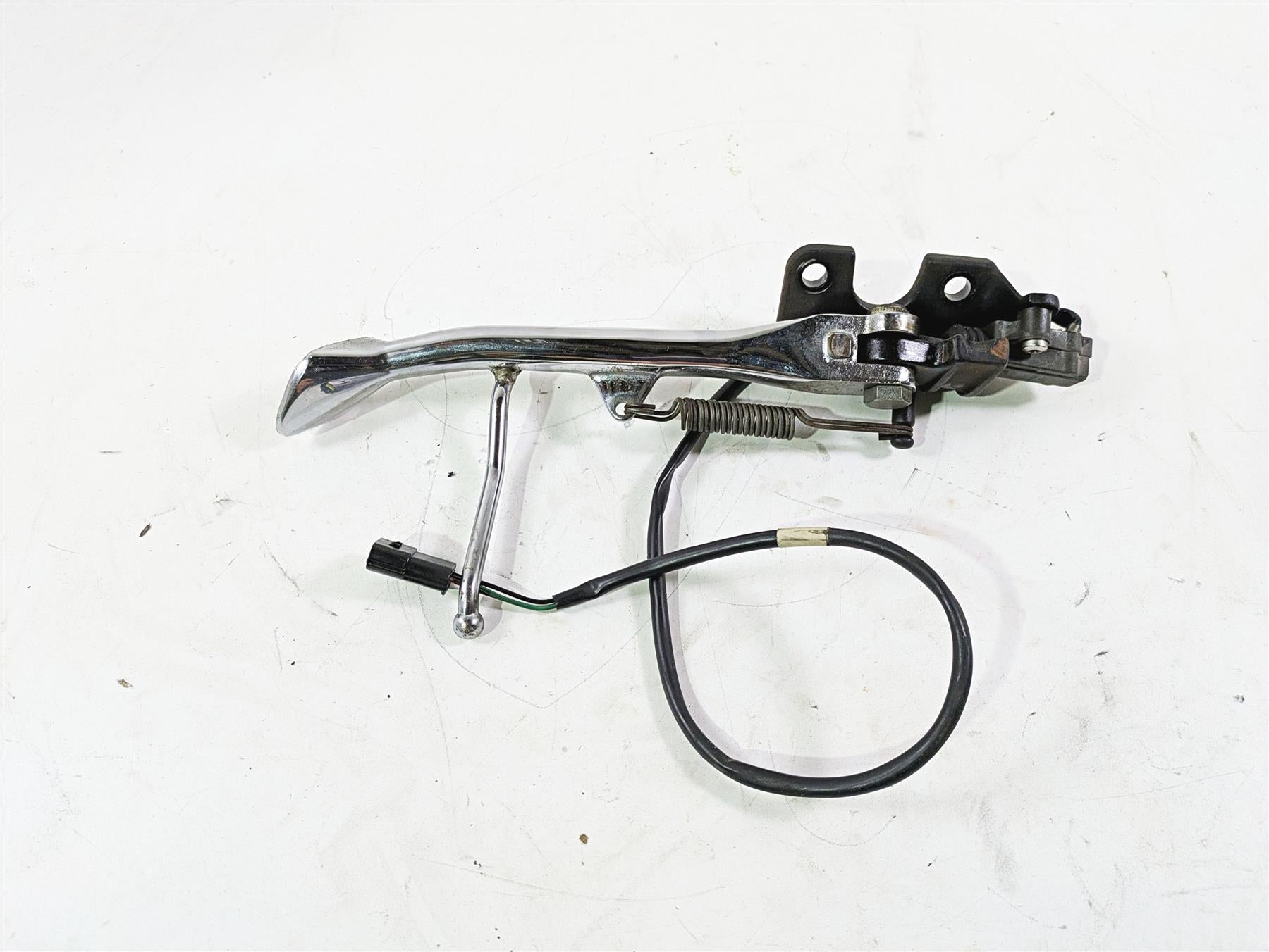2006 Triumph Rocket 3 Side Kickstand + Safety Switch & Mount T2081380 {{ shop.shopifyCountryName }} - Mototech271