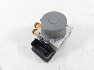 2017 Ducati Hypermotard 939 Abs Brake Pump Pressure Module 54240332B
