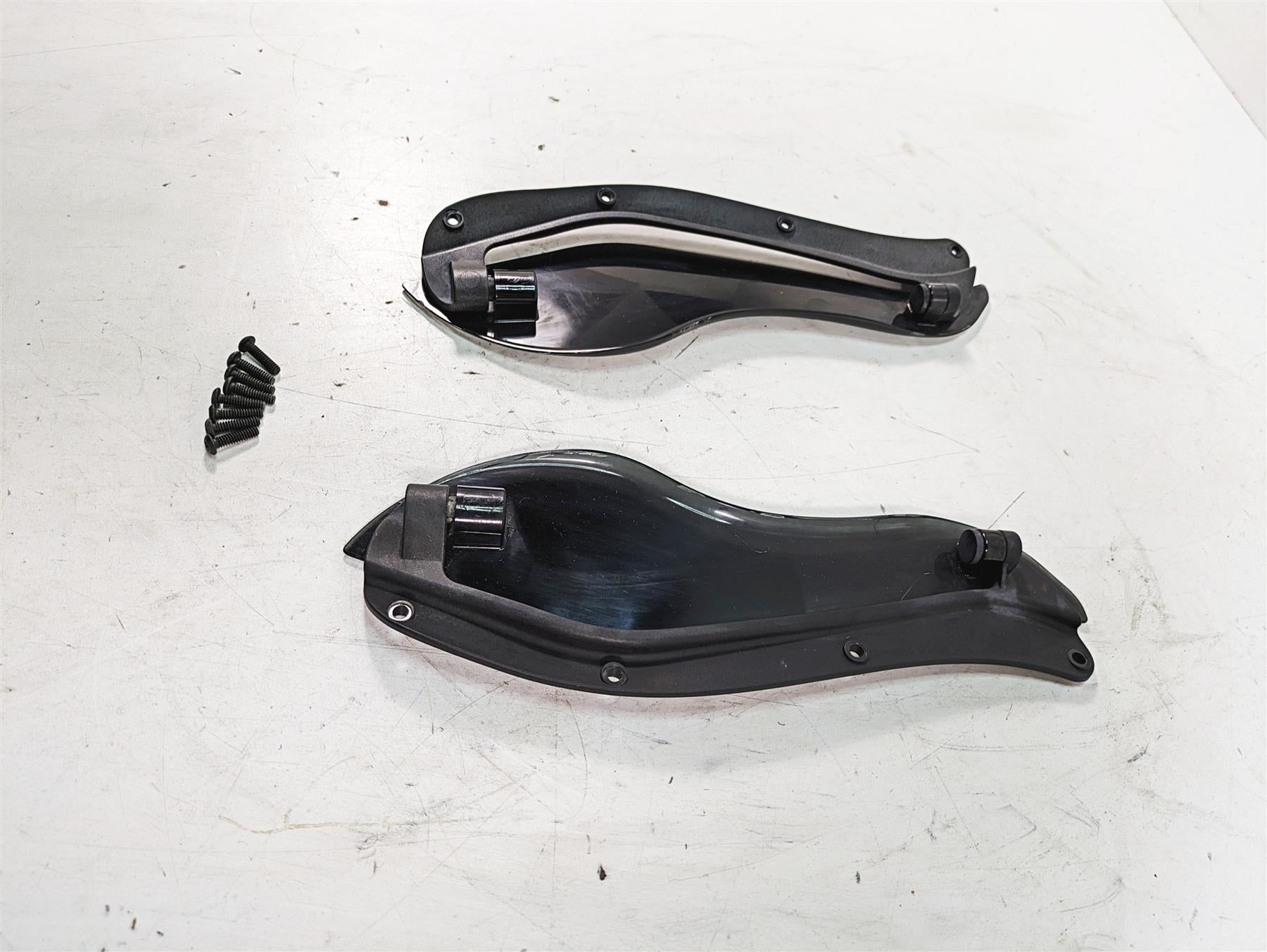 2009 Harley Touring FLHTCU Electra Glide Fairing Wind Deflector Set 58128-08A {{ shop.shopifyCountryName }} - Mototech271