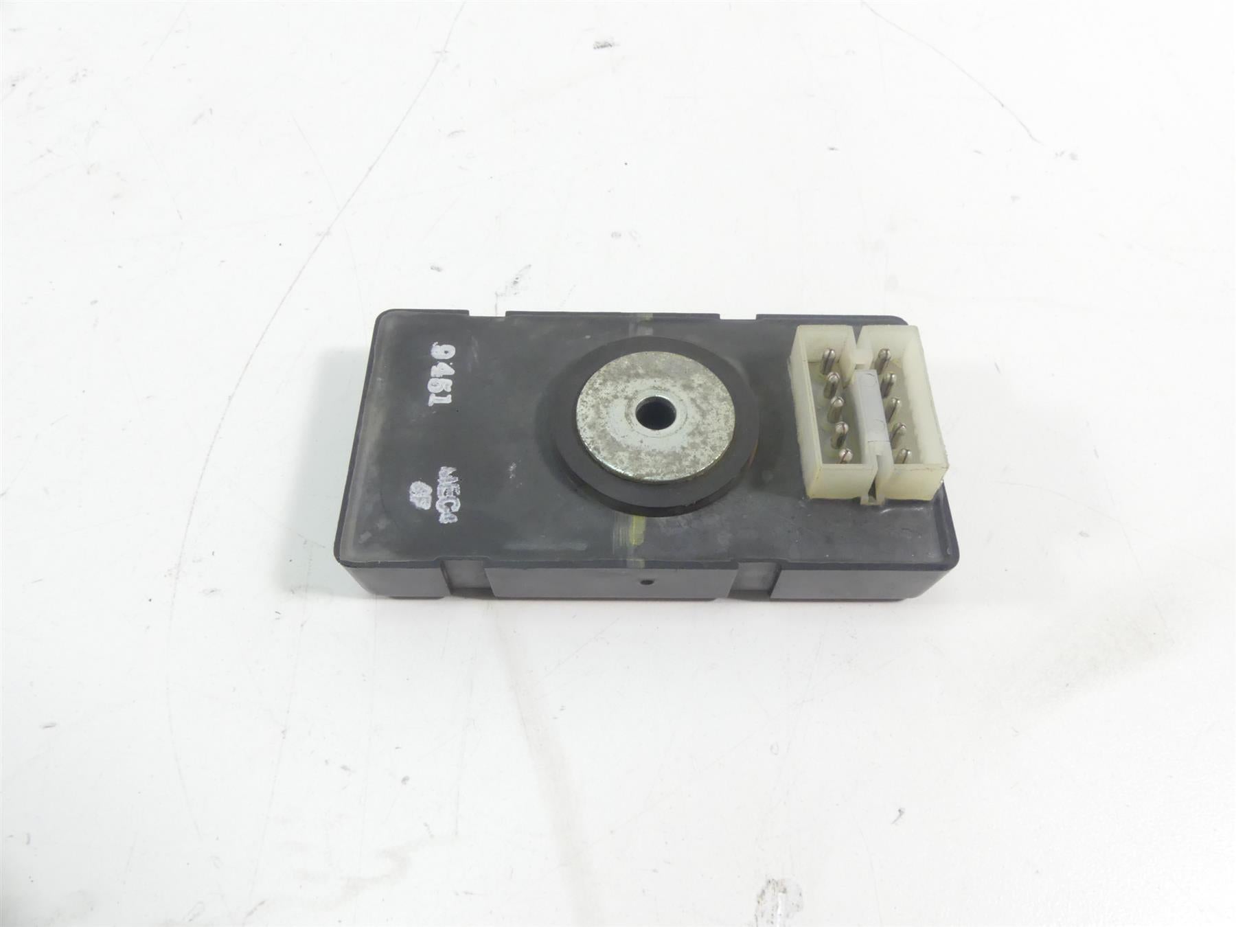 1995 Harley Dyna FXDL Low Rider Tsm Turn Signal Module 68537-89 {{ shop.shopifyCountryName }} - Mototech271