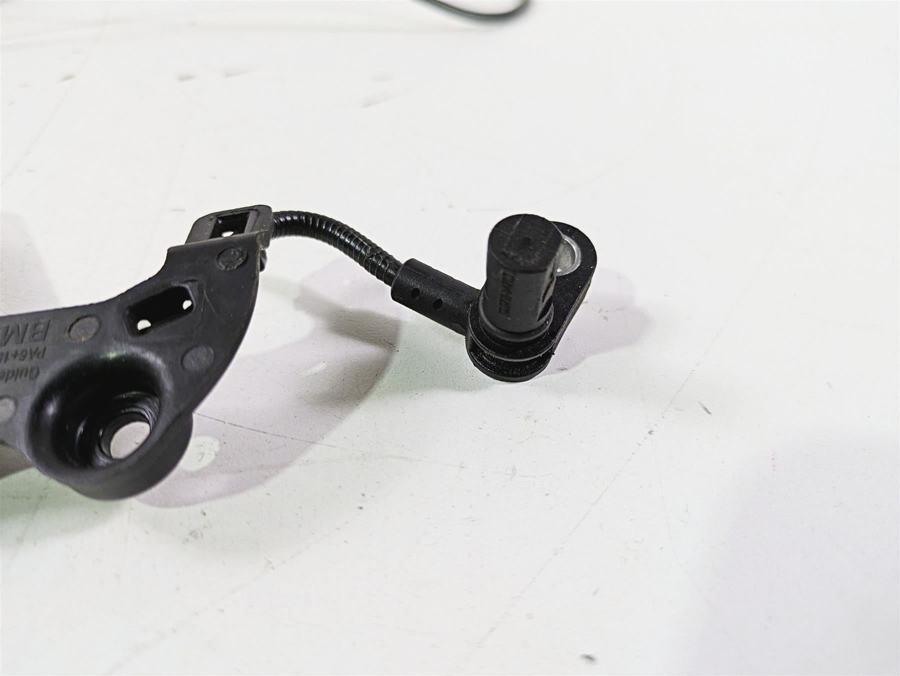 2019 BMW G310GS K02 Front Abs Brake Wheel Speed Sensor 34525A781C5 34529443105 {{ shop.shopifyCountryName }} - Mototech271