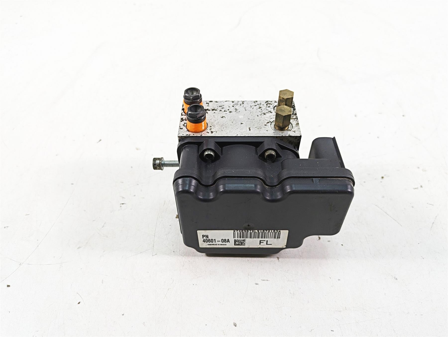2010 Harley Touring FLHTCU Electra Glide Abs Brake Pump Module 40601-08A {{ shop.shopifyCountryName }} - Mototech271