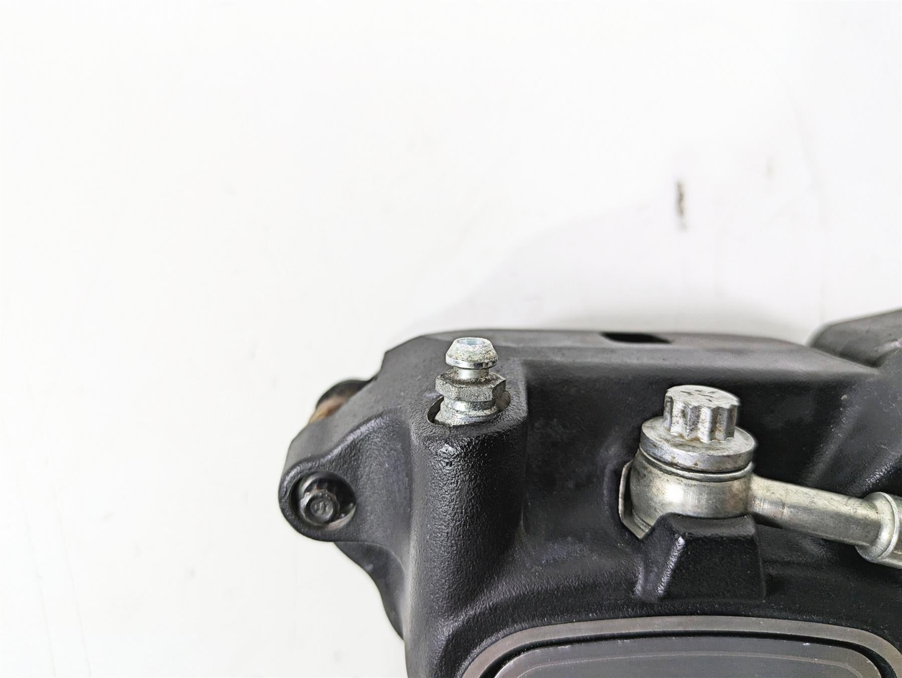 2015 Harley FXDL Dyna Low Rider Nice Rear Brake Caliper & 25mm Bracket 40908-08 {{ shop.shopifyCountryName }} - Mototech271