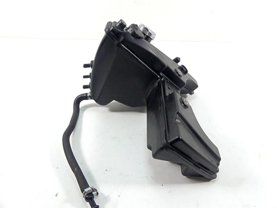 2017 Harley XL1200 CX Sportster Roadster Oil Tank Reservoir & Dip Stick 62500017 {{ shop.shopifyCountryName }} - Mototech271