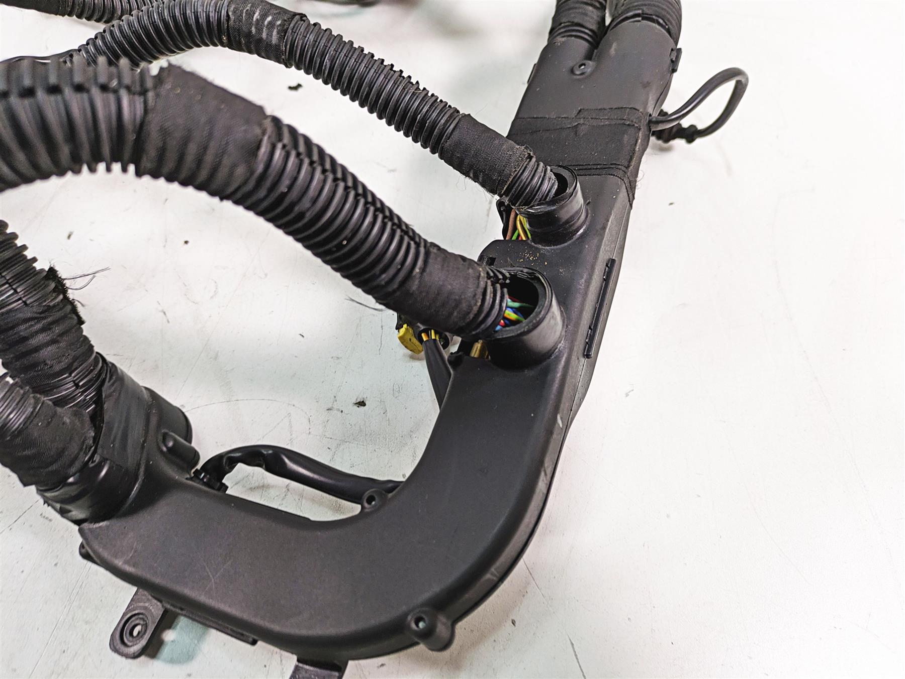 2014 Moto Guzzi California 1400 T Main Wiring Harness Loom - No Cut 2D000190 {{ shop.shopifyCountryName }} - Mototech271