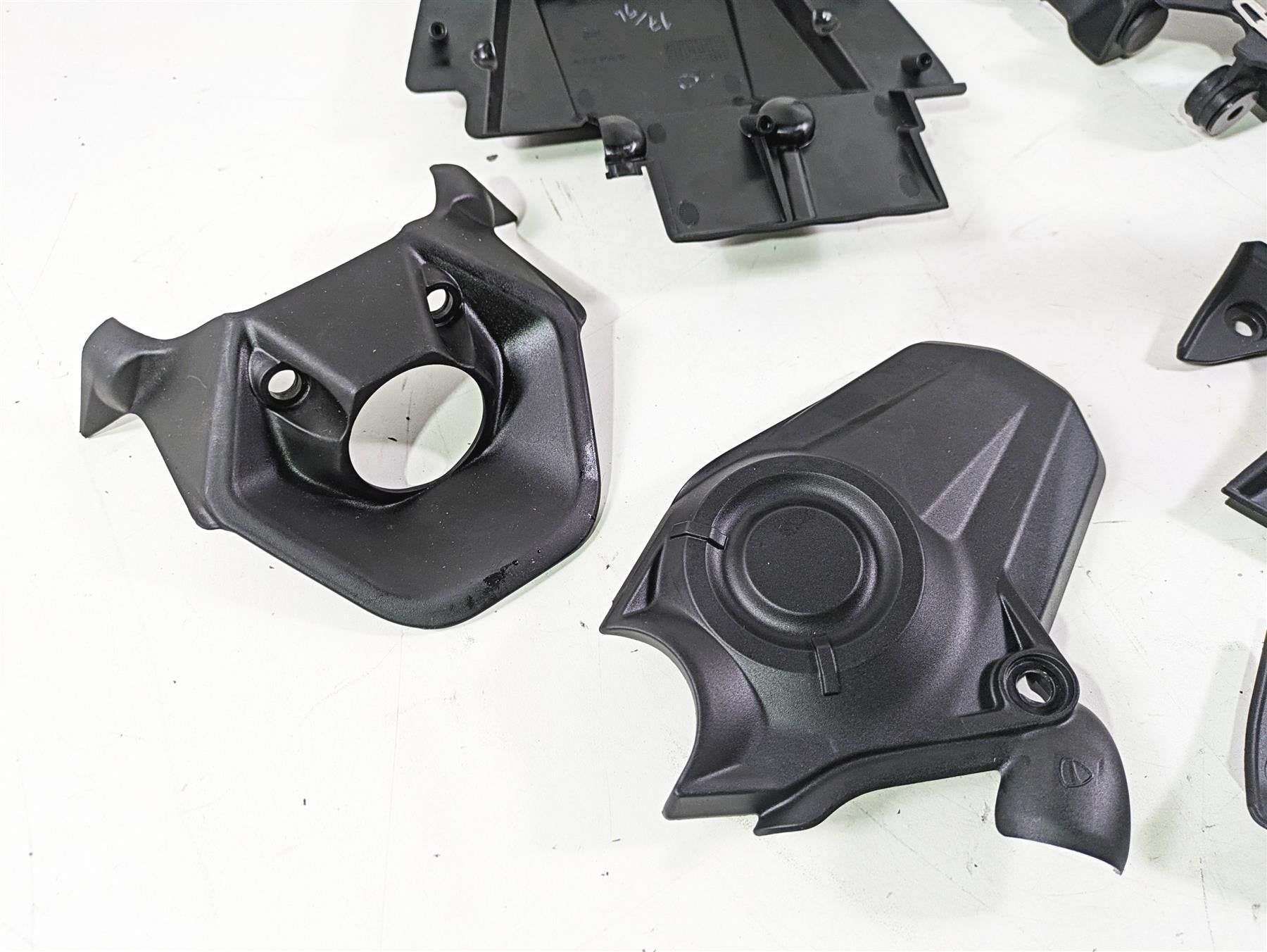 2023 Ducati Monster 937 SP Plastic Infill Cover Fairing Set {{ shop.shopifyCountryName }} - Mototech271