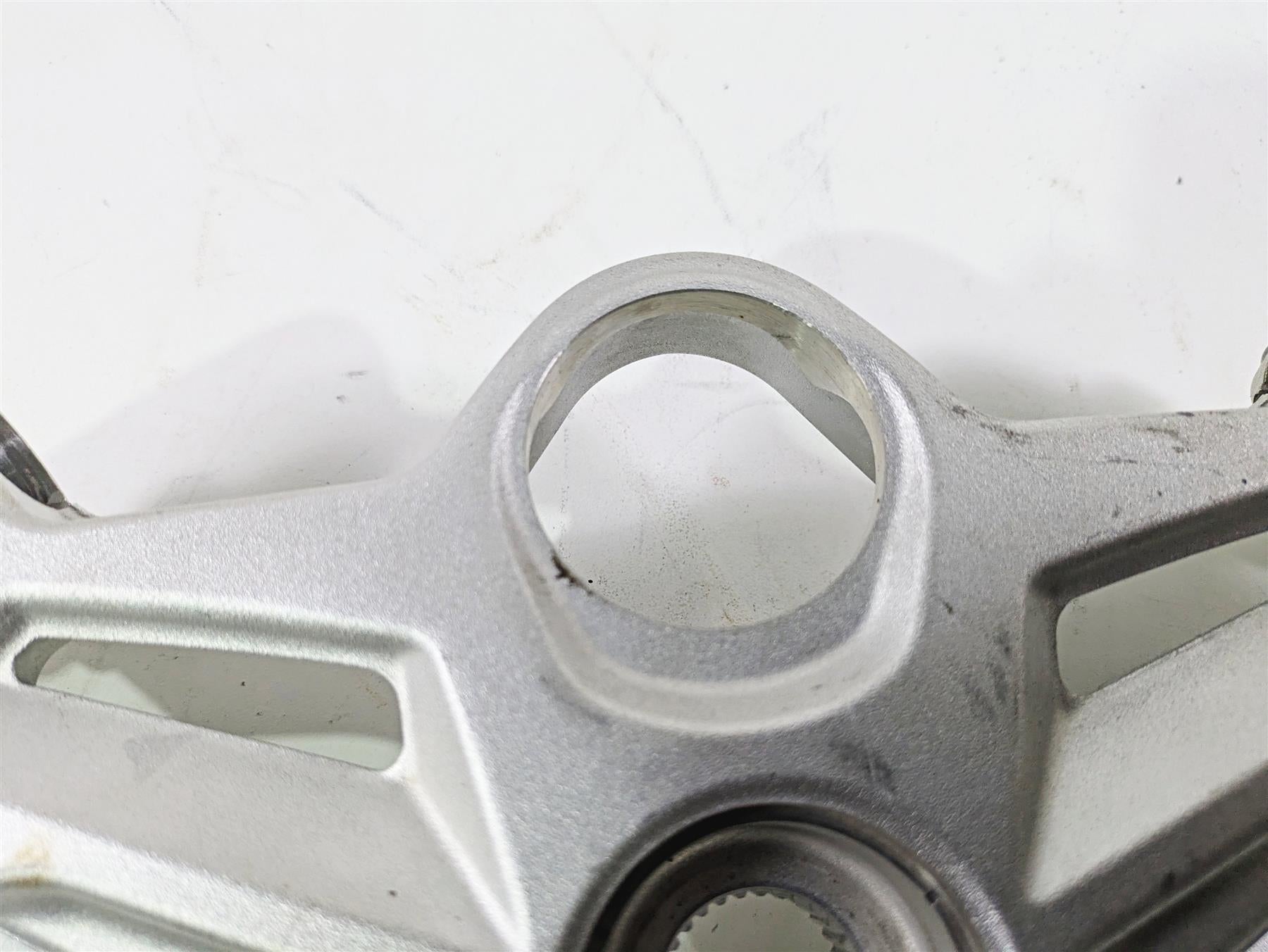 2014 BMW K1300S K40 Upper Triple Tree & Handle Bar Mount 32717707554 {{ shop.shopifyCountryName }} - Mototech271
