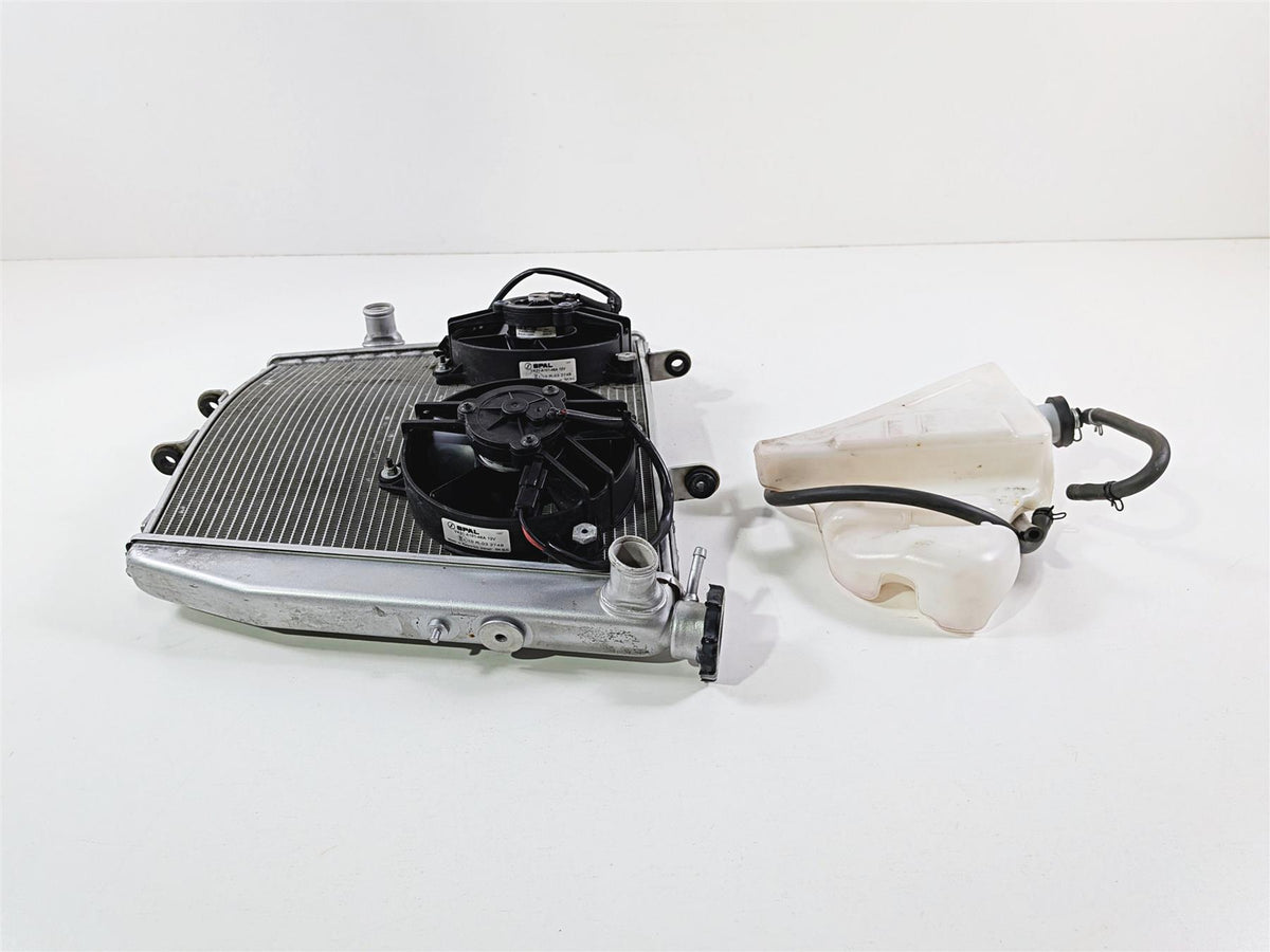 2016 Aprilia RSV 1100 Tuono V4 Factory Radiator Fan Reservoir Set 2B003834 {{ shop.shopifyCountryName }} - Mototech271
