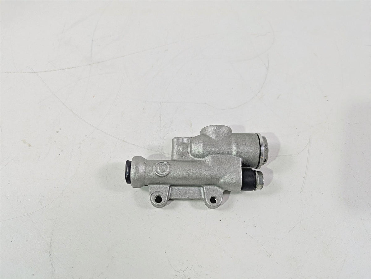 2017 Aprilia RSV 1100 Tuono V4 Factory Brembo Rear Brake Master Cylinder B044586 {{ shop.shopifyCountryName }} - Mototech271
