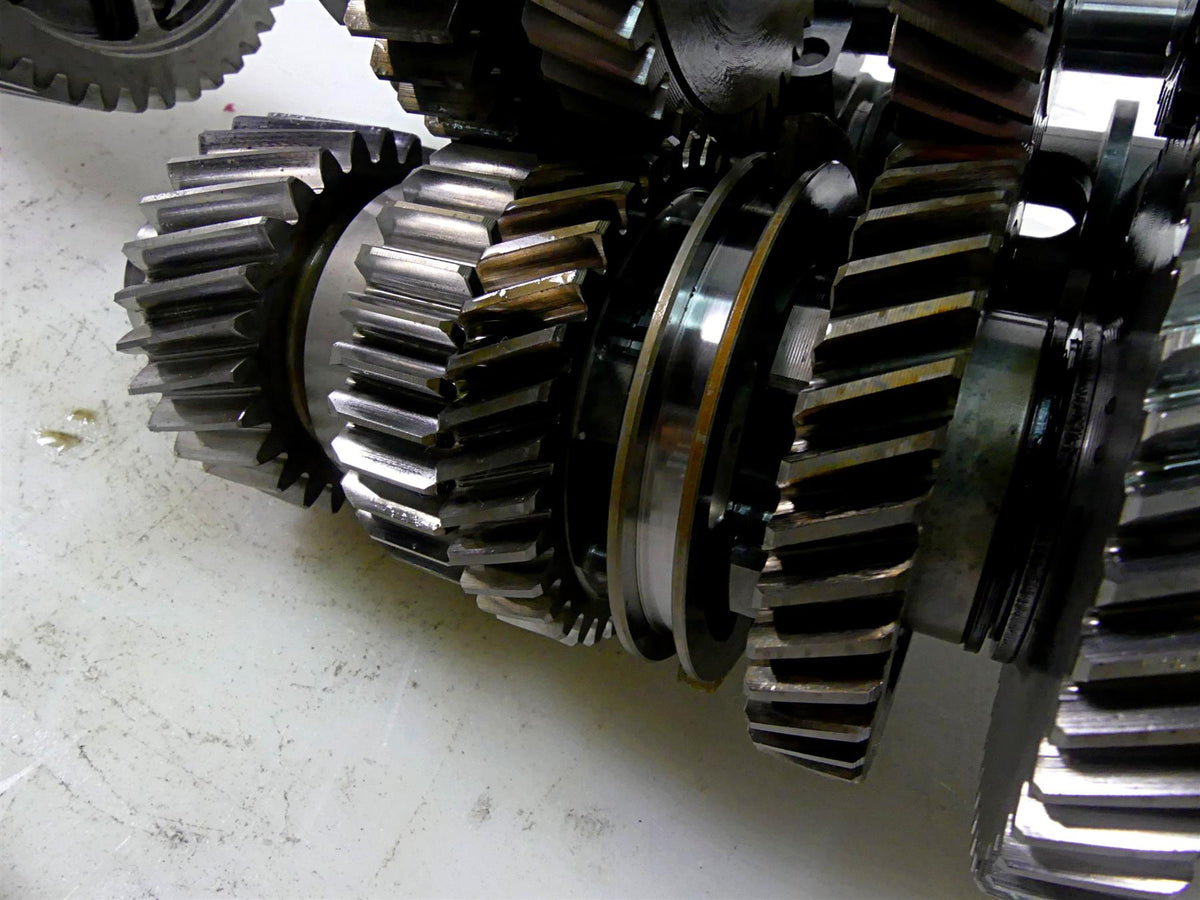 2008 Harley Touring FLHX Street Glide 6 Speed Transmission Gears Set 35122-06A {{ shop.shopifyCountryName }} - Mototech271