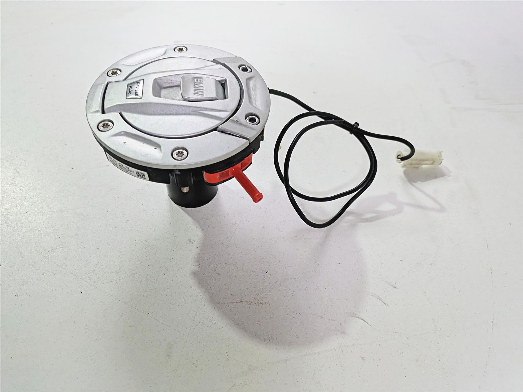 2017 BMW R1200 GS K50 Keyless Ride Fuel Gas Tank Cap 16118531632 {{ shop.shopifyCountryName }} - Mototech271