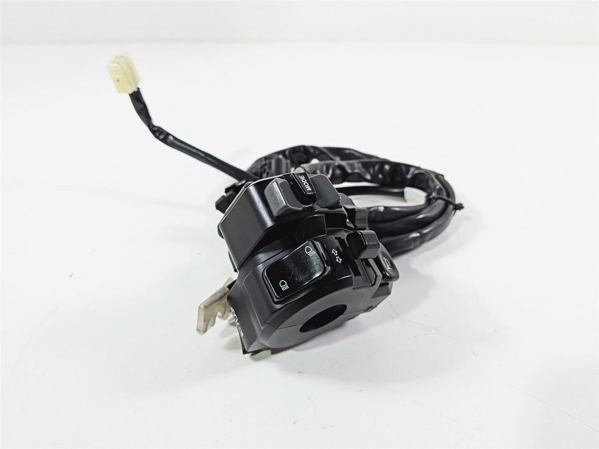 2022 Yamaha YZF R1 R1M RN65 Left Hand Mode Light Control Switch B3L-83969-01-00-Mototech271