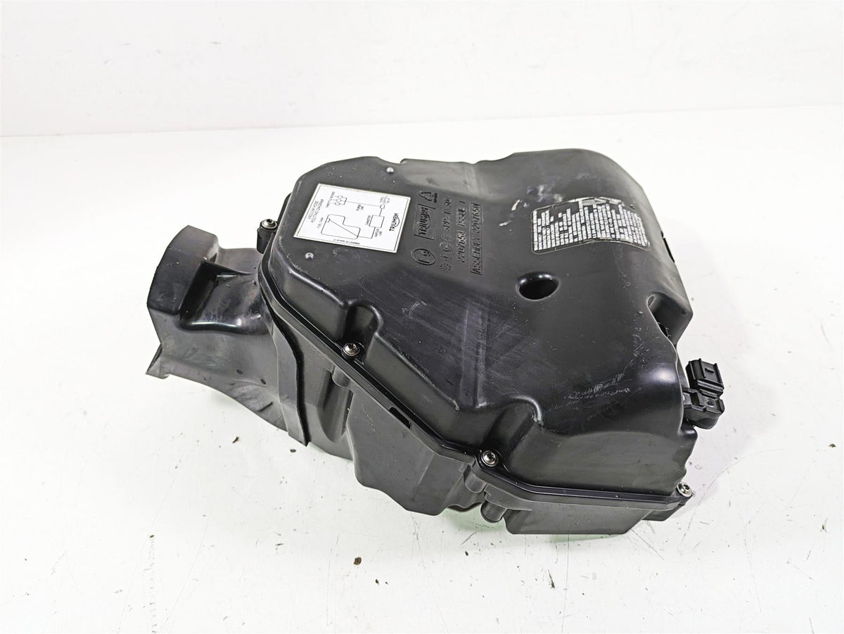 2023 Triumph Street Triple 765 RS Air Box Cleaner Breather T2207650 T2207654 {{ shop.shopifyCountryName }} - Mototech271