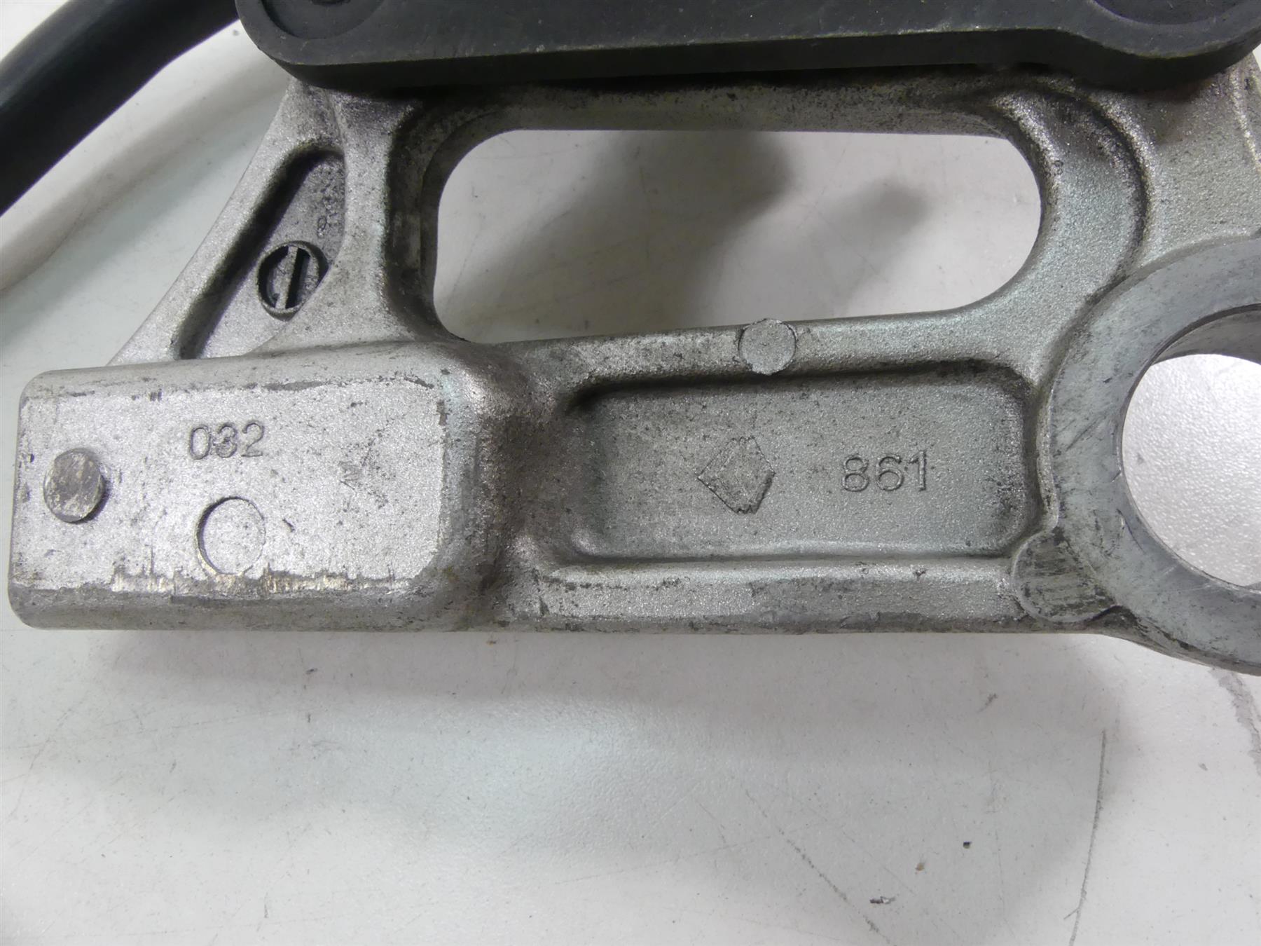2001 Kawasaki ZX600J2 ZX6R Ninja Tokico Rear Brake Caliper 43041-1662 {{ shop.shopifyCountryName }} - Mototech271