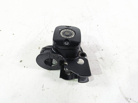 2003 Harley Touring FLHTCUI 100TH E-Glide Front Brake Master Cylinder 45013-96E {{ shop.shopifyCountryName }} - Mototech271