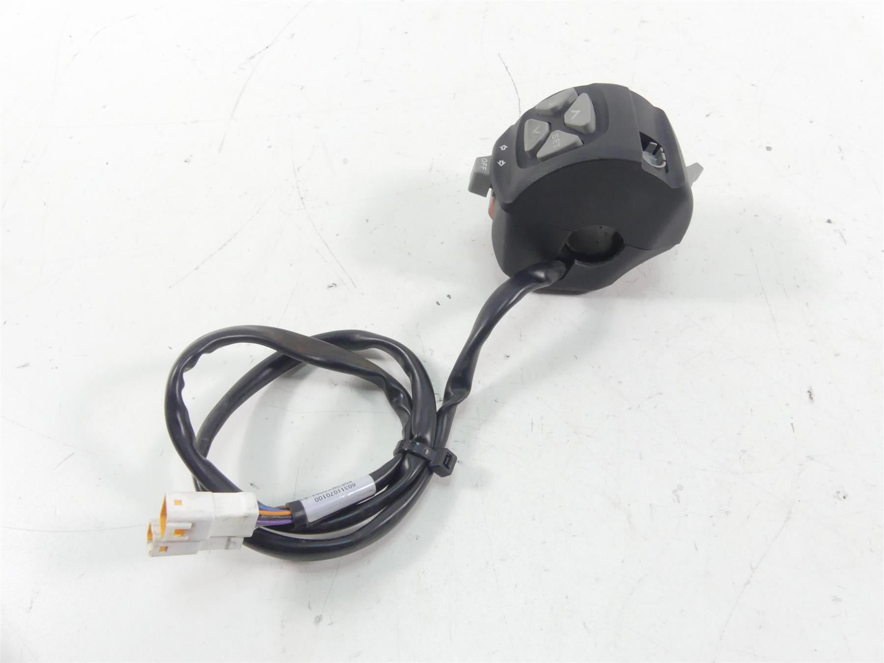 2016 KTM 1290 Superduke R Left Hand Mode Horn Light Control Switch 60311070100 {{ shop.shopifyCountryName }} - Mototech271