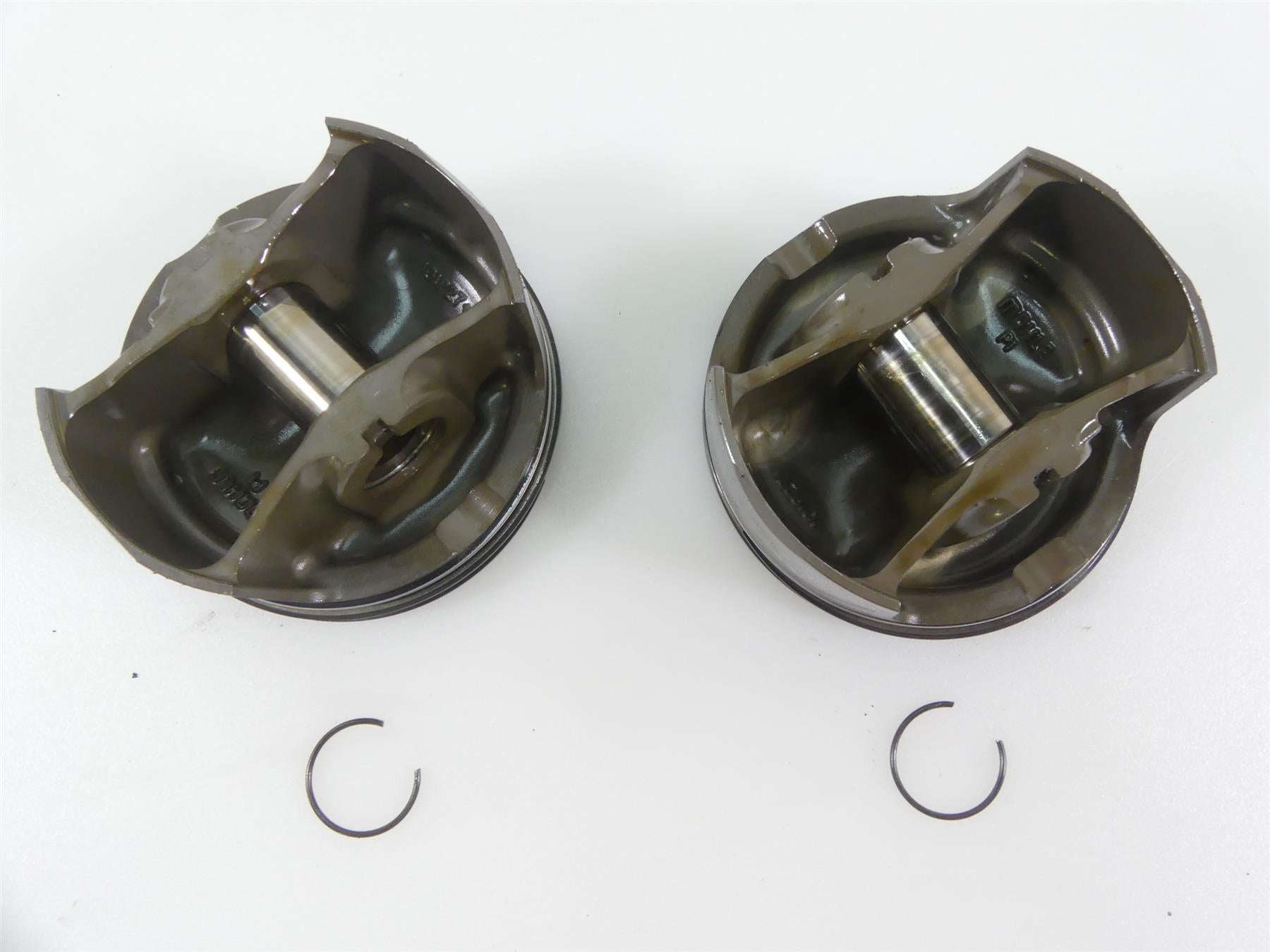 2016 Harley FXDLS Dyna Low Rider 110 Cylinder Jug Piston Set 17285-07A {{ shop.shopifyCountryName }} - Mototech271