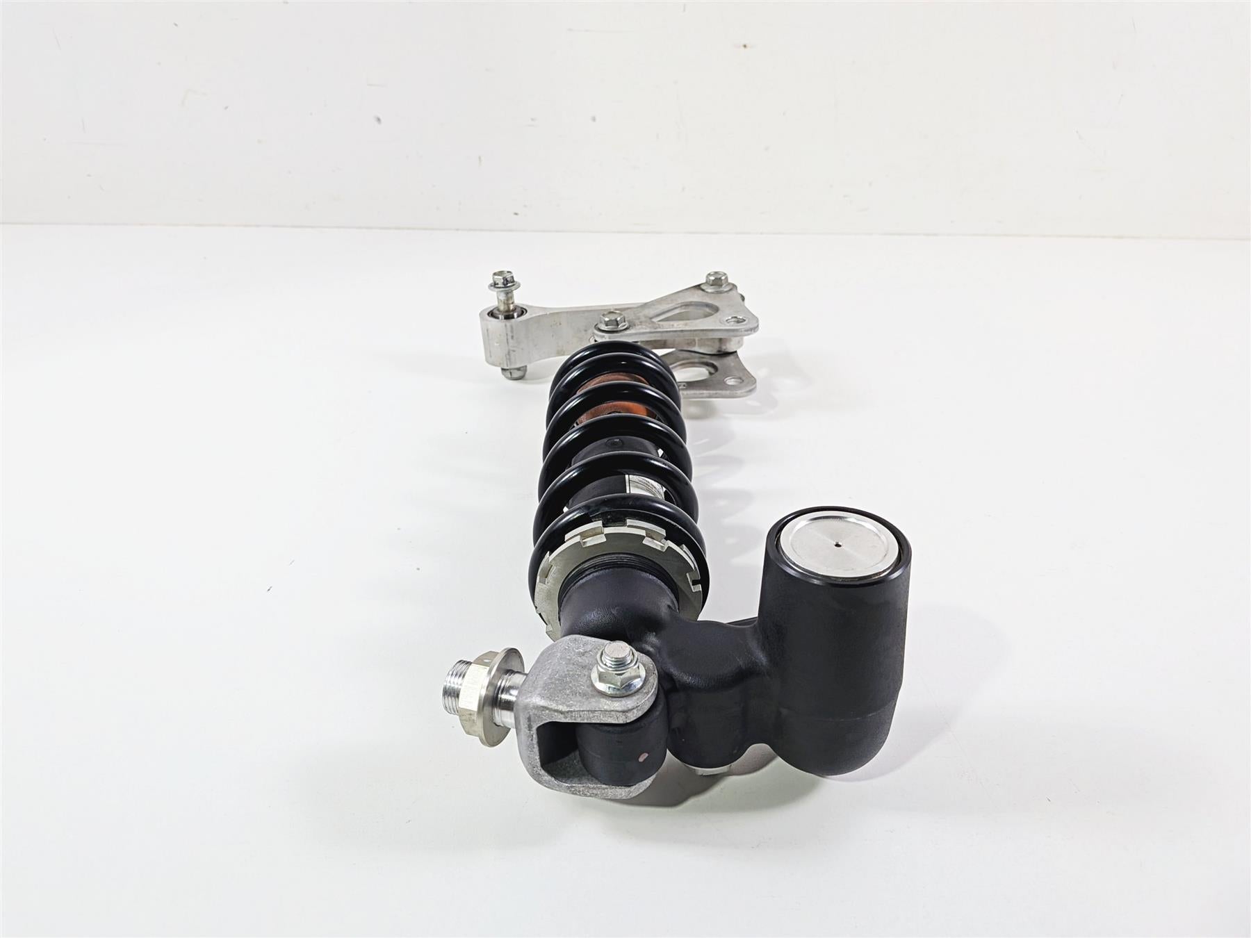 2024 Suzuki GSXR600 Rear Shock Suspension & Linkage 2K Only 62100-14851-019 {{ shop.shopifyCountryName }} - Mototech271