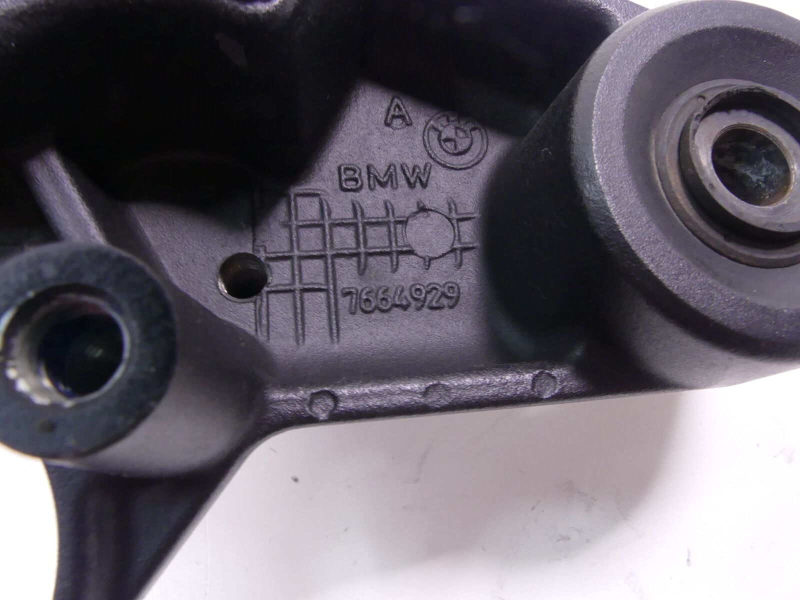 2005 BMW R1200GS K25 Upper Triple Tree Steering Clamp + Riser Set 31427664929 {{ shop.shopifyCountryName }} - Mototech271