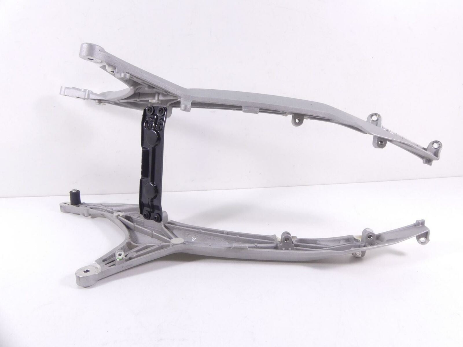 2013 Ducati Hyperstrada 821 Straight Rear Sub Frame Subframe 47110351B 47110361B {{ shop.shopifyCountryName }} - Mototech271