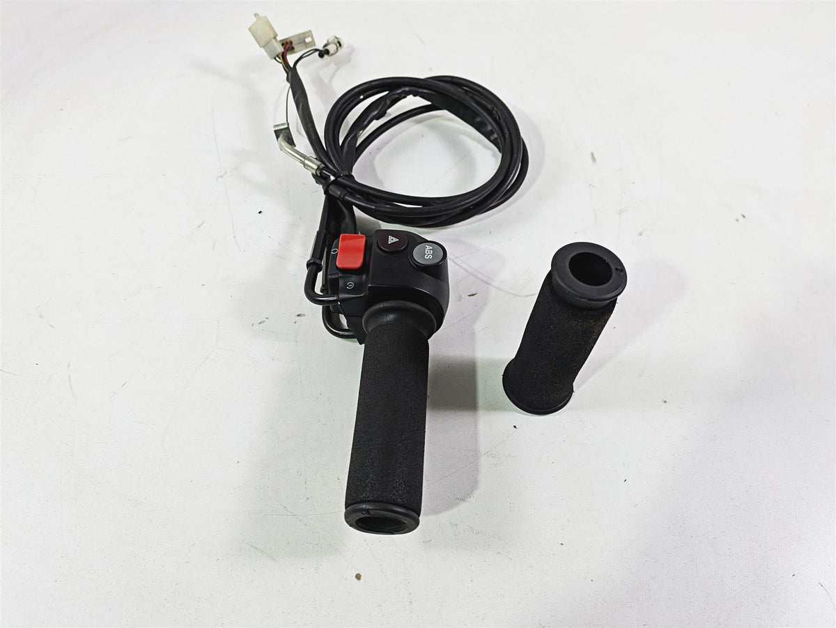2016 Moto Guzzi Stelvio 1200 8V NTX Right Hand Abs Control Switch 886159 {{ shop.shopifyCountryName }} - Mototech271