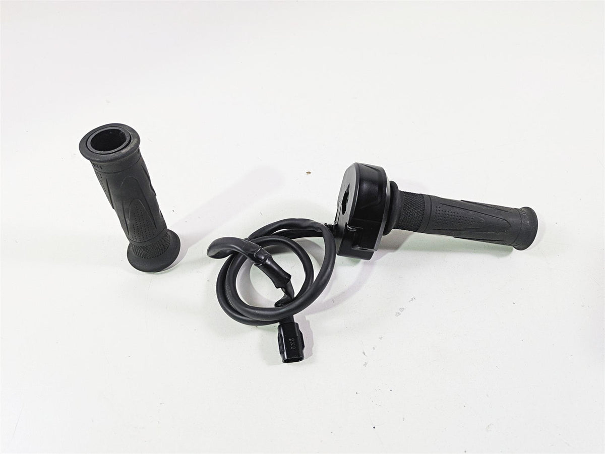 2024 Triumph Street Triple 765 R Fly By Wire Throttle Grip Sensor T2043055 {{ shop.shopifyCountryName }} - Mototech271