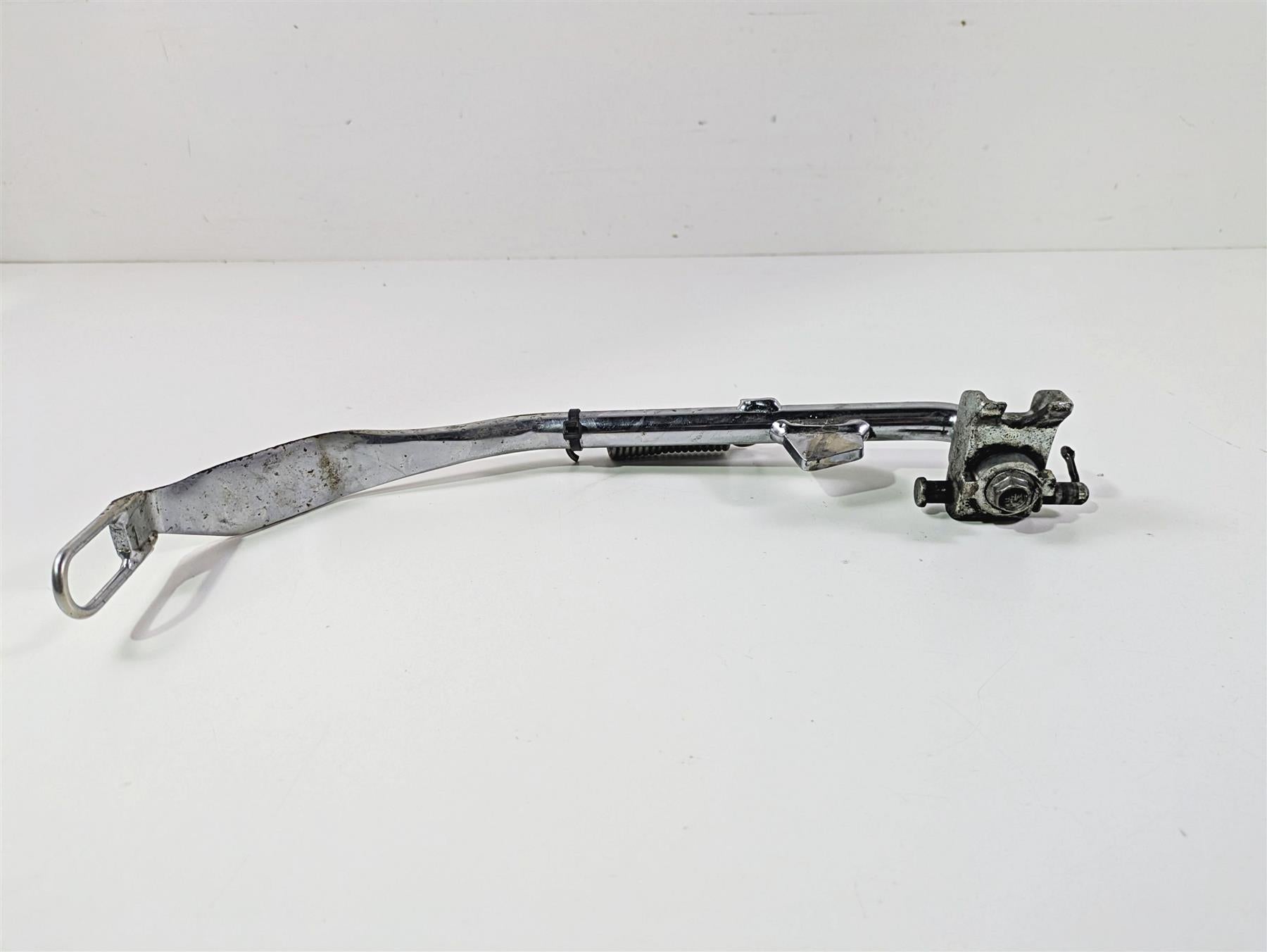 1999 Harley Dyna FXDL Low Rider Side Kickstand Kick Jiffy Stand 49704-90H {{ shop.shopifyCountryName }} - Mototech271