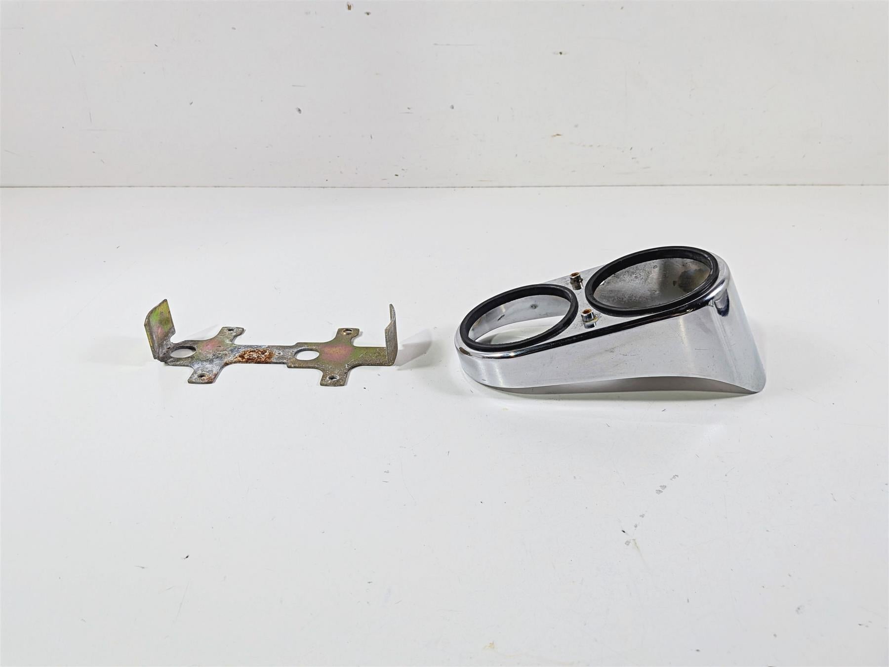 1998 Harley Dyna FXDL Low Rider Chrome Fuel Tank Dash Cover & Mount 67185-95 {{ shop.shopifyCountryName }} - Mototech271