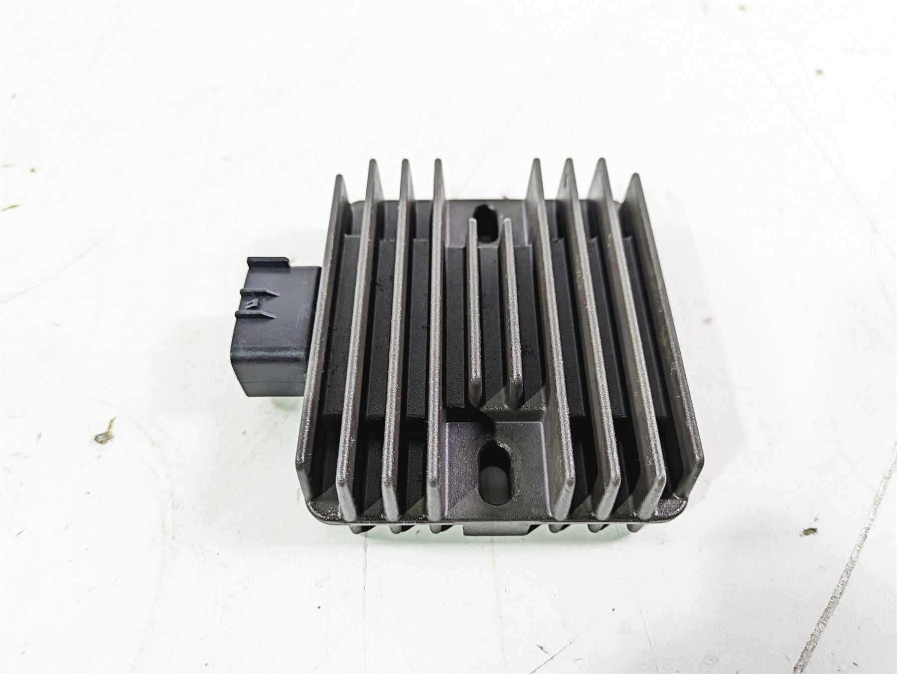 2018 Kawasaki STX-15F Jetski Rectifier Voltage Regulator 21066-3718 SH678KA {{ shop.shopifyCountryName }} - Mototech271