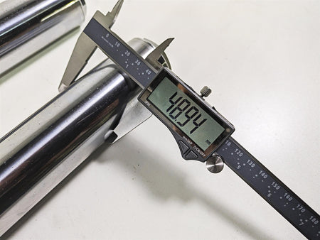 2017 Harley Dyna FXDB Street Bob Showa 49mm Front Fork Leg Set 45400034 45400033 {{ shop.shopifyCountryName }} - Mototech271