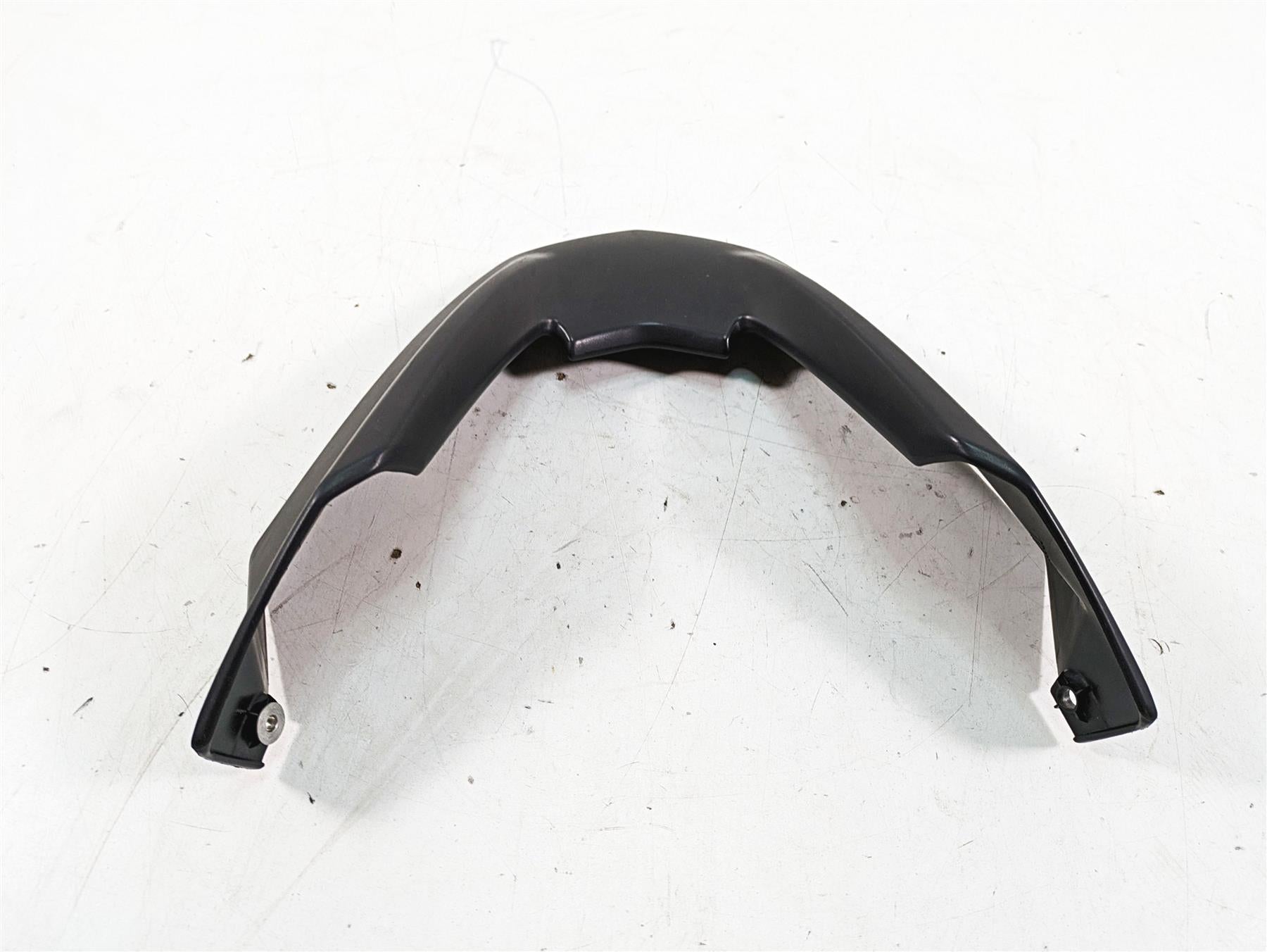 2007 BMW R1200GS K255 Adv Upper Front Fender Mud Guard 46617694390 {{ shop.shopifyCountryName }} - Mototech271